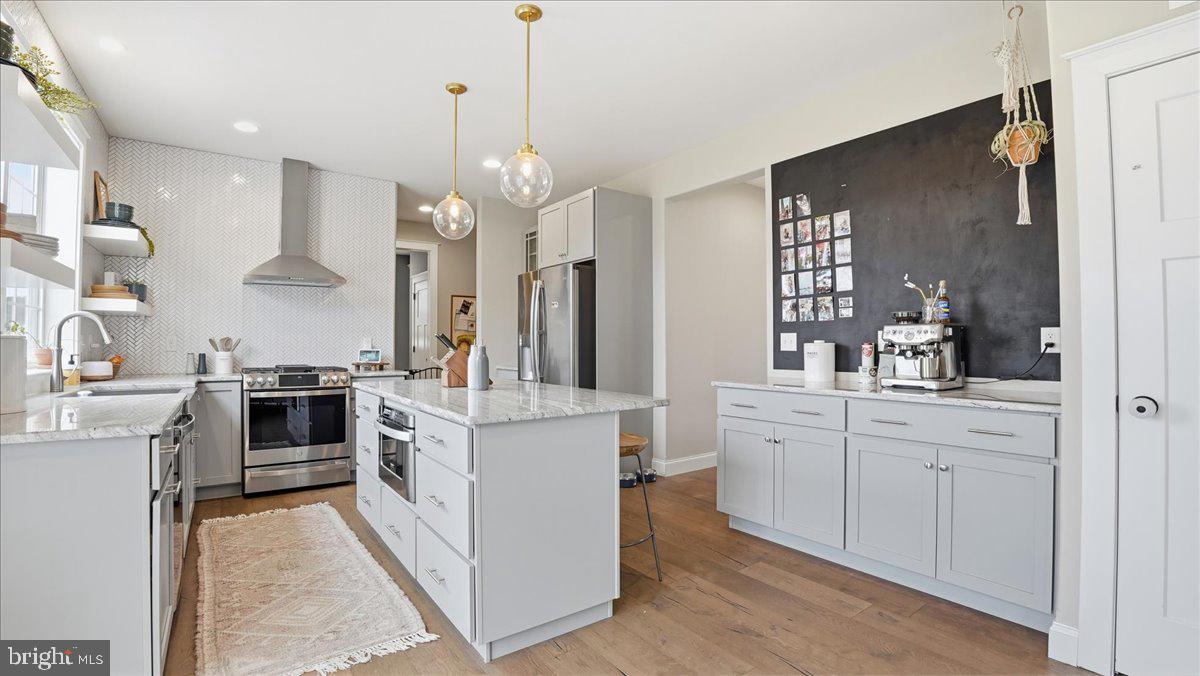 BALLY SPRINGS - Residential