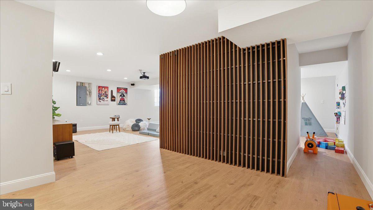 BALLY SPRINGS - Residential