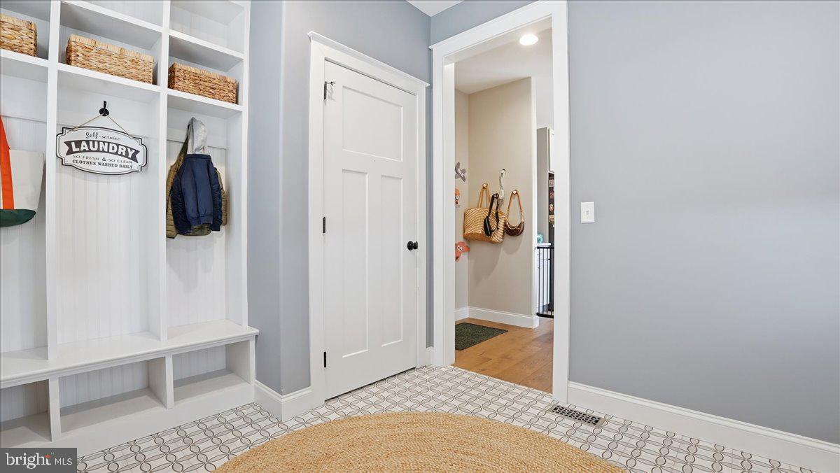 BALLY SPRINGS - Residential