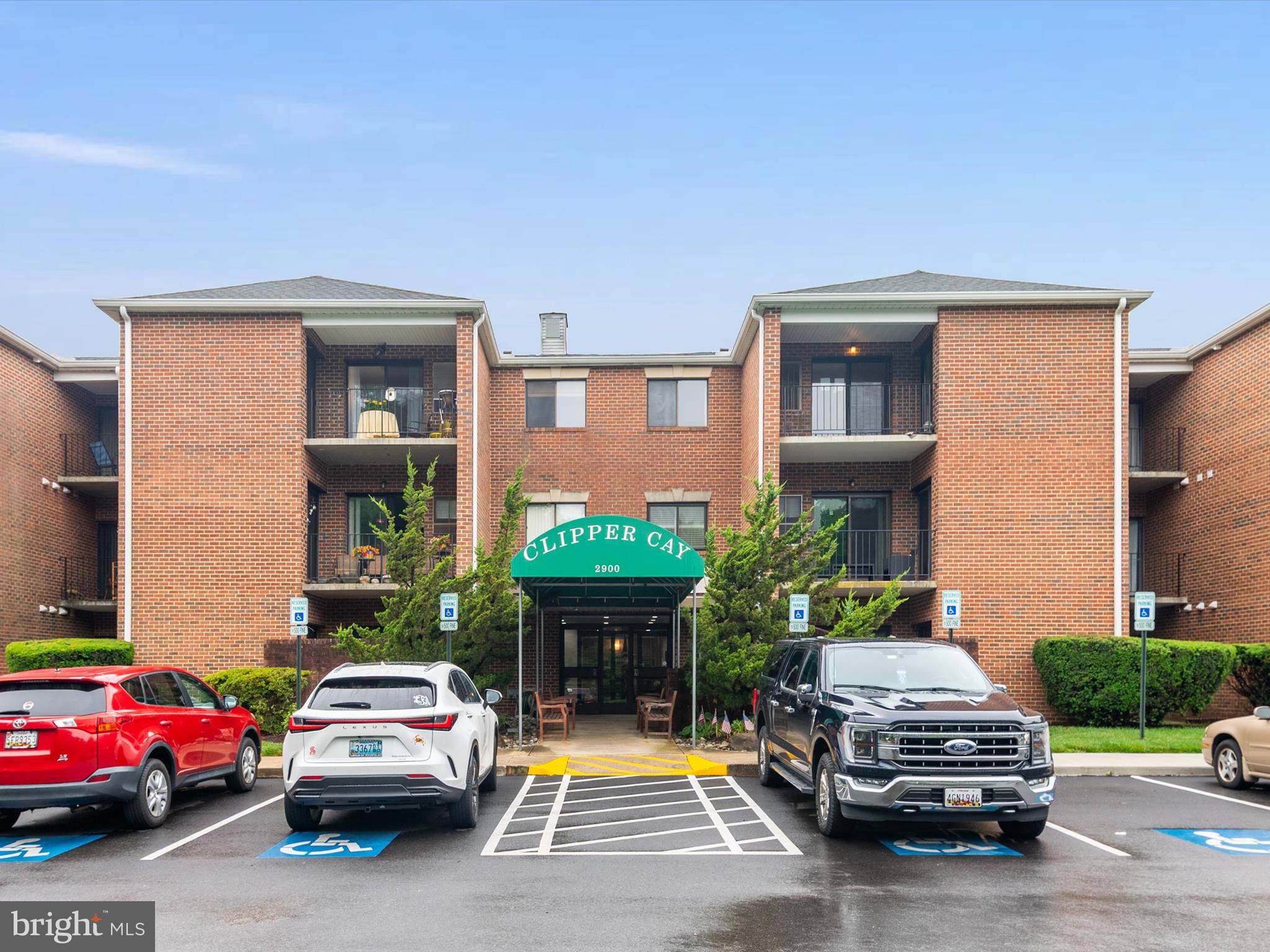 CLIPPER CAY - Residential