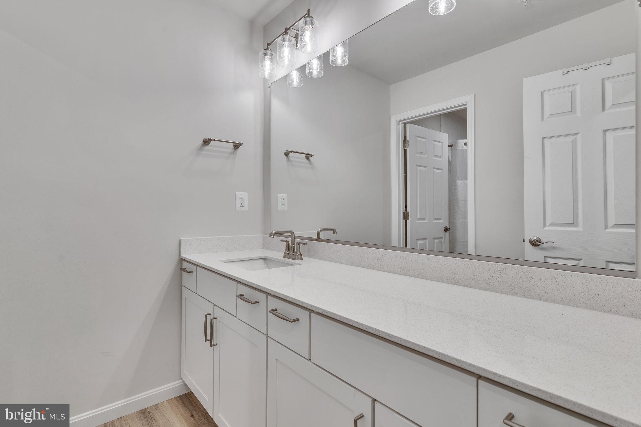 CLARK'S REST - Residential Lease