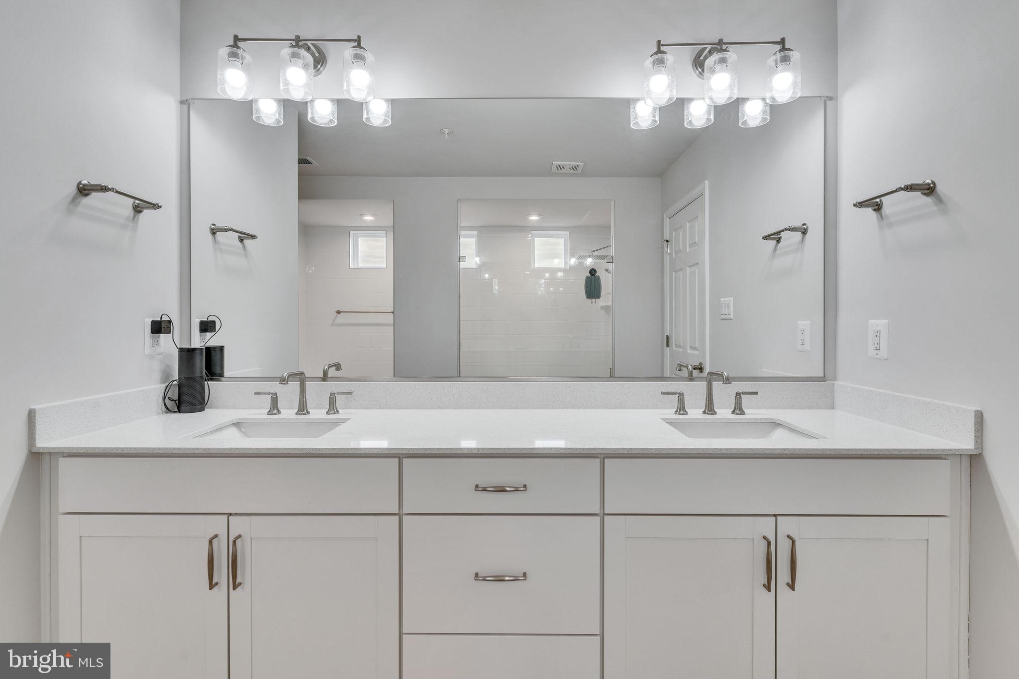 CLARK'S REST - Residential Lease