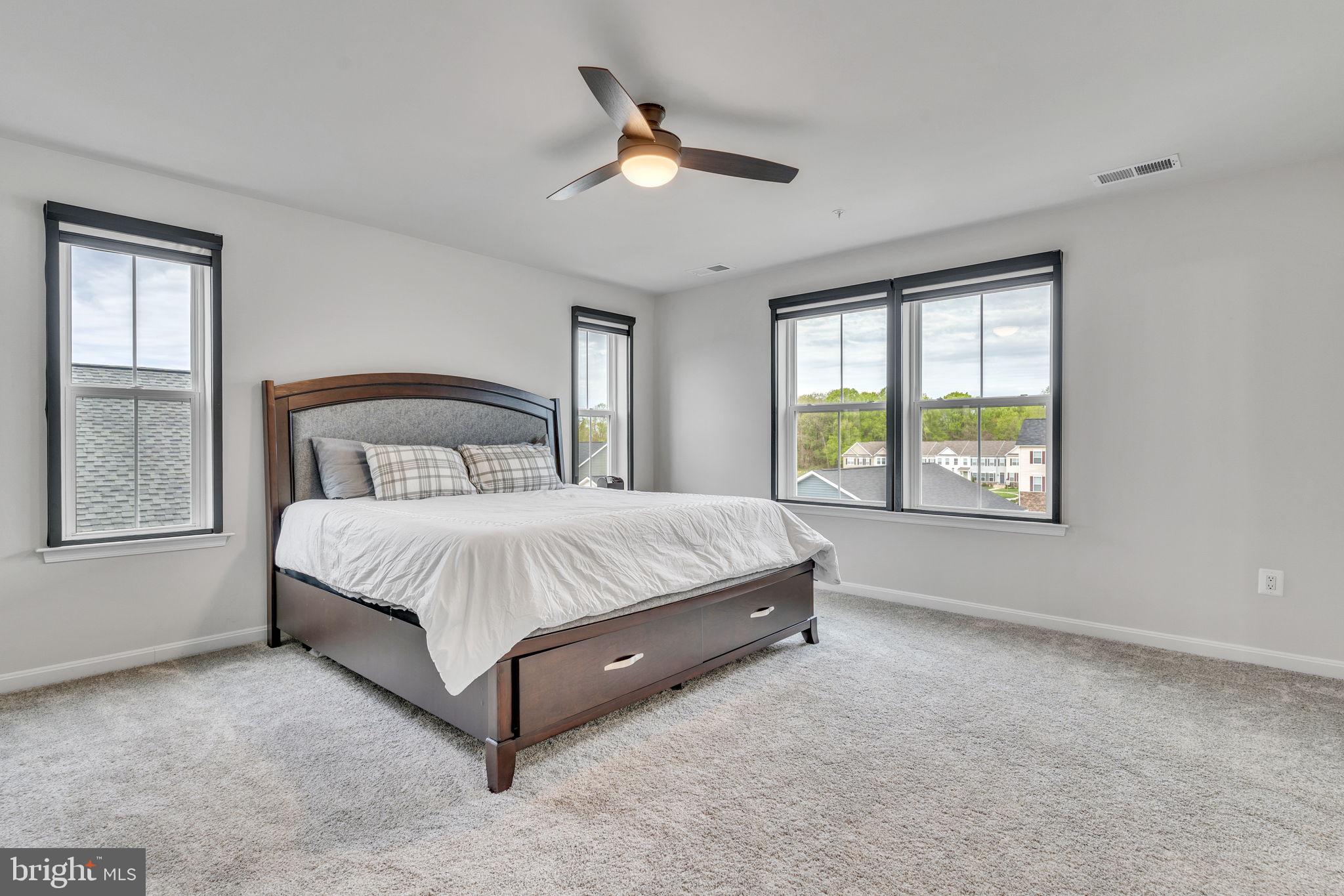 CLARK'S REST - Residential Lease