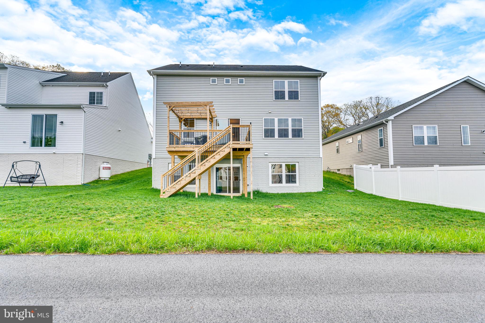 CLARK'S REST - Residential Lease