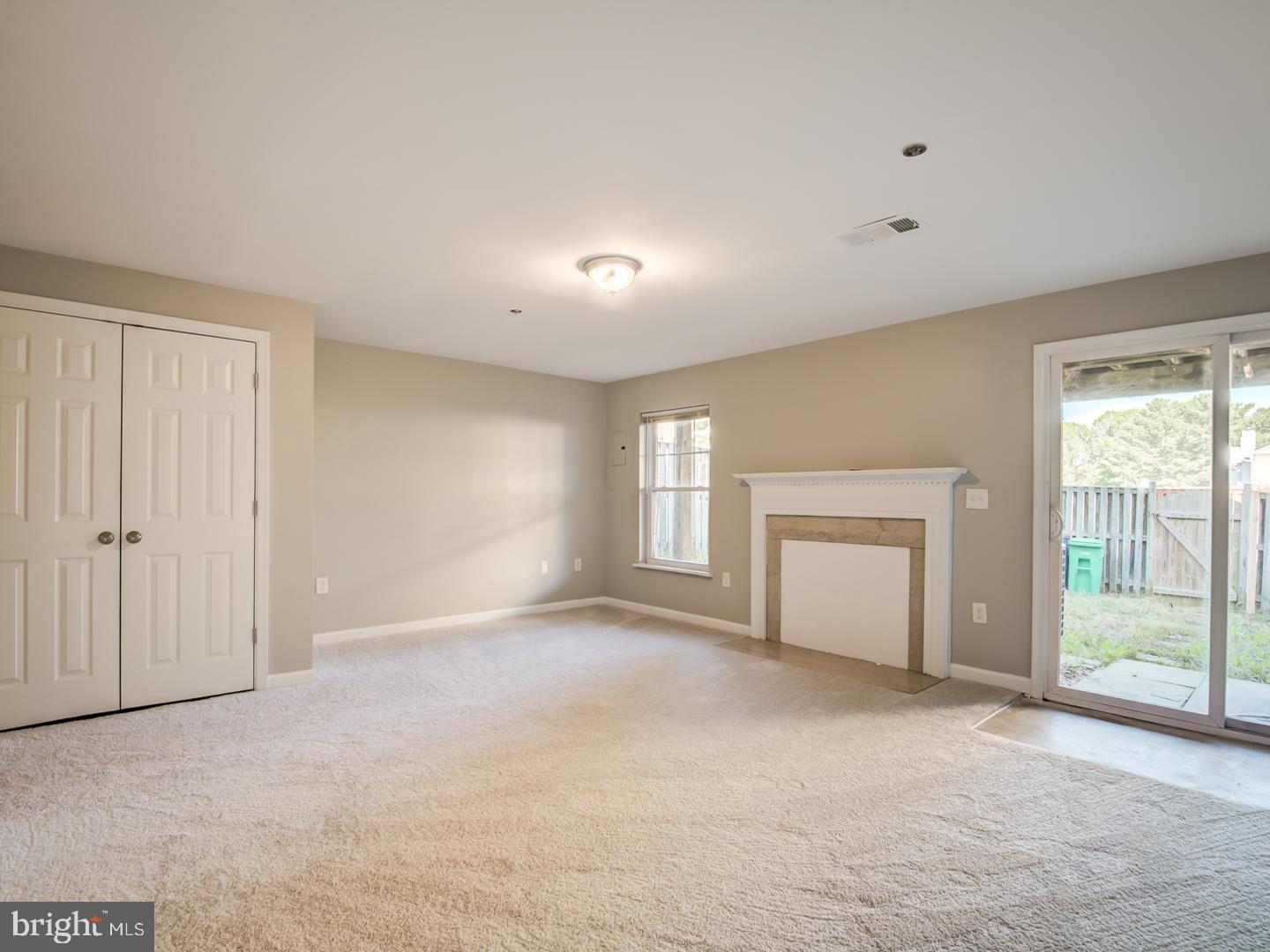 WOODVIEW VILLAGE - Residential