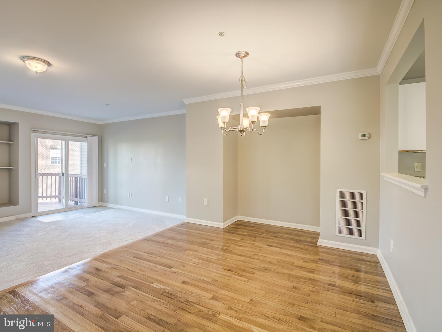 WOODVIEW VILLAGE - Residential