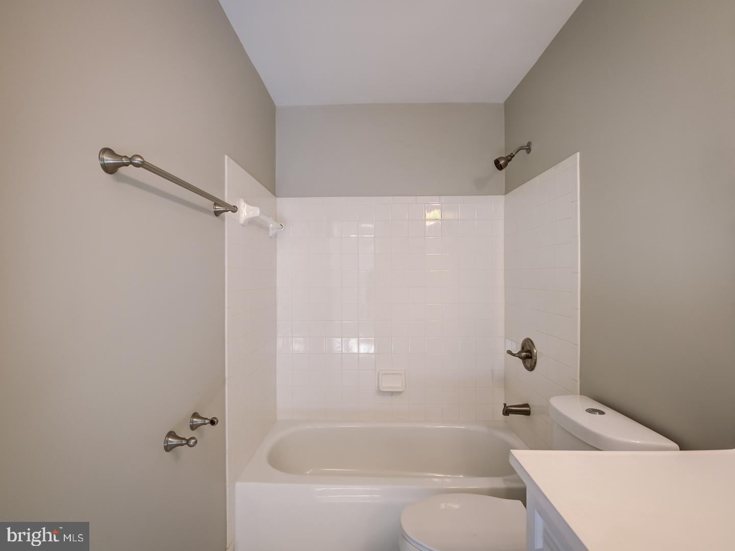 WOODVIEW VILLAGE - Residential