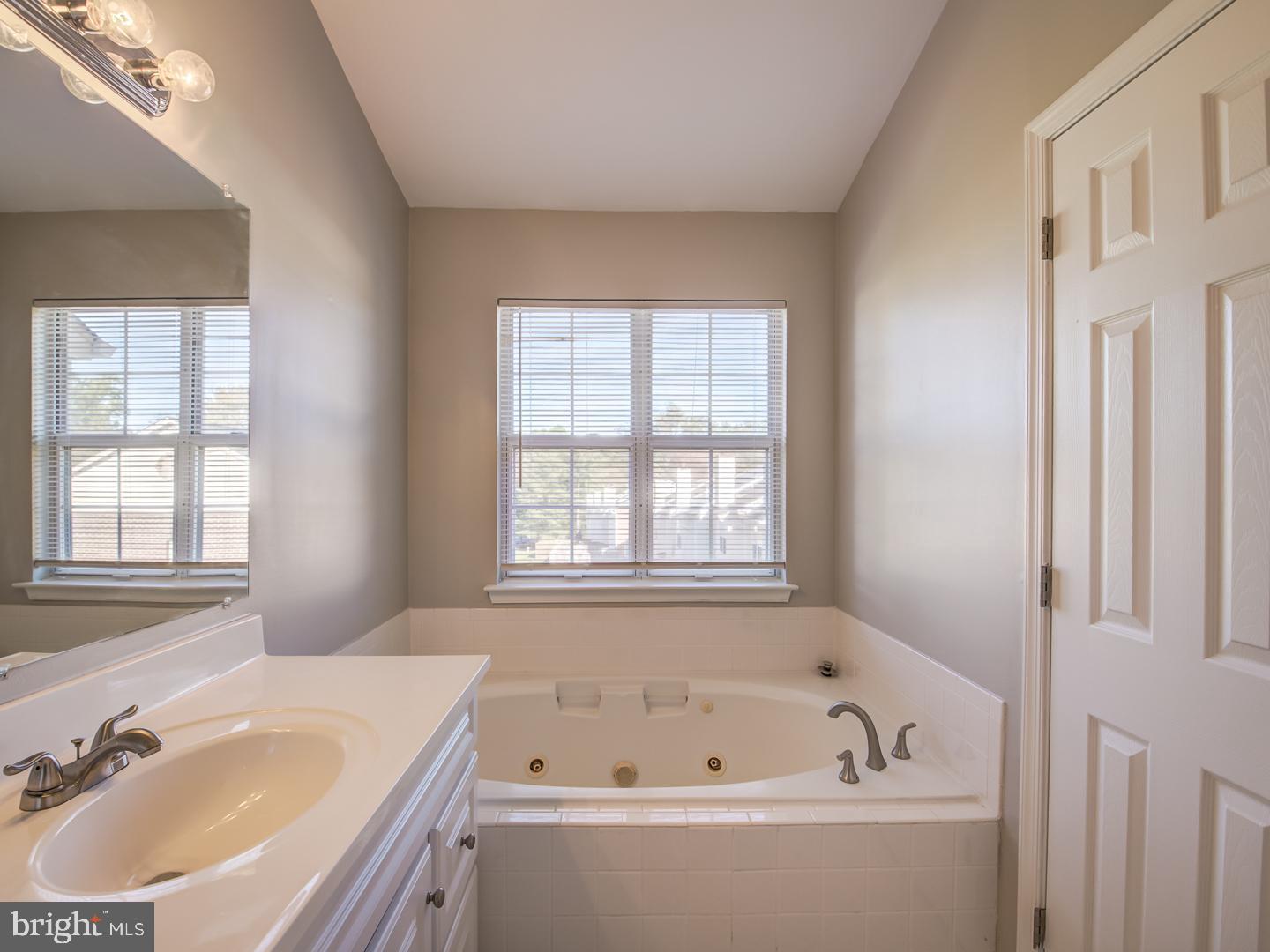 WOODVIEW VILLAGE - Residential