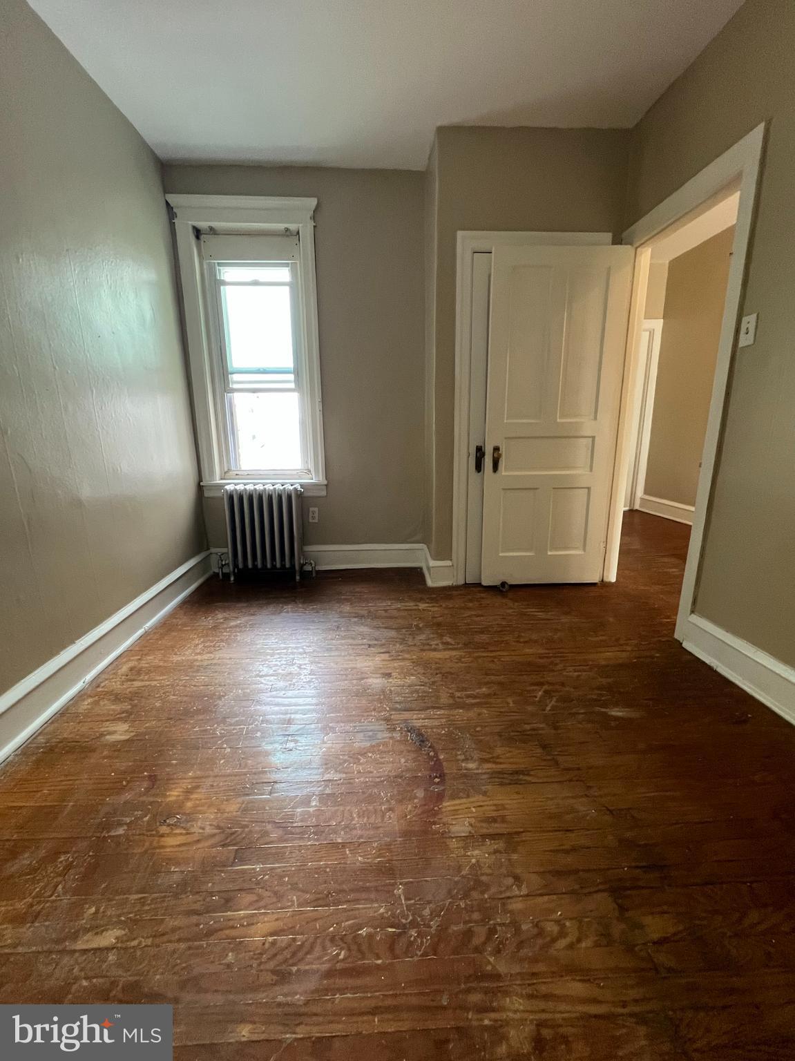 PORT RICHMOND - Residential Lease