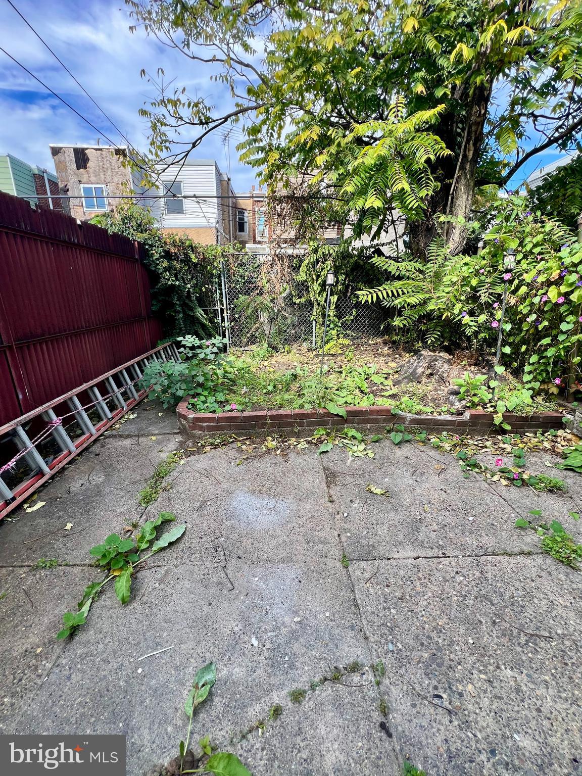 PORT RICHMOND - Residential Lease