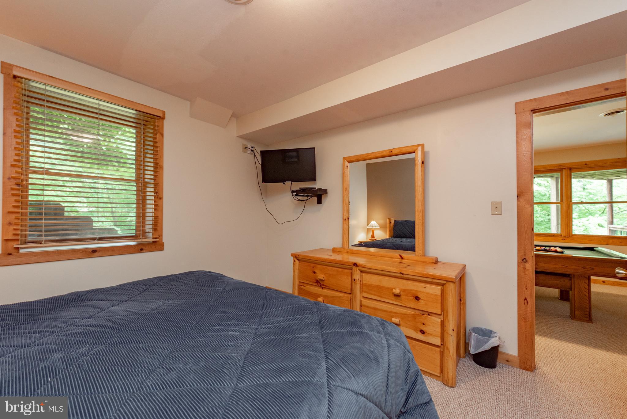 SUMMIT - Residential