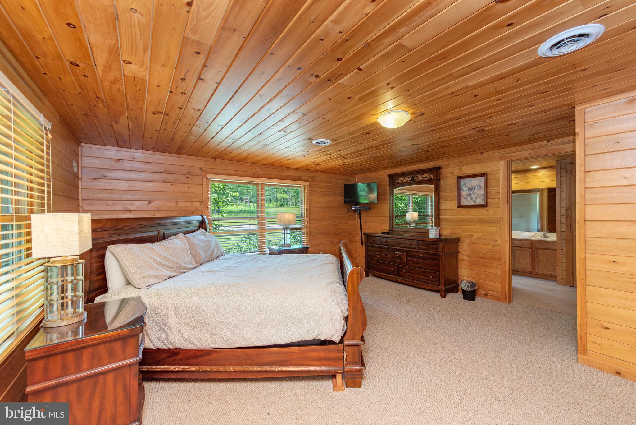 SUMMIT - Residential