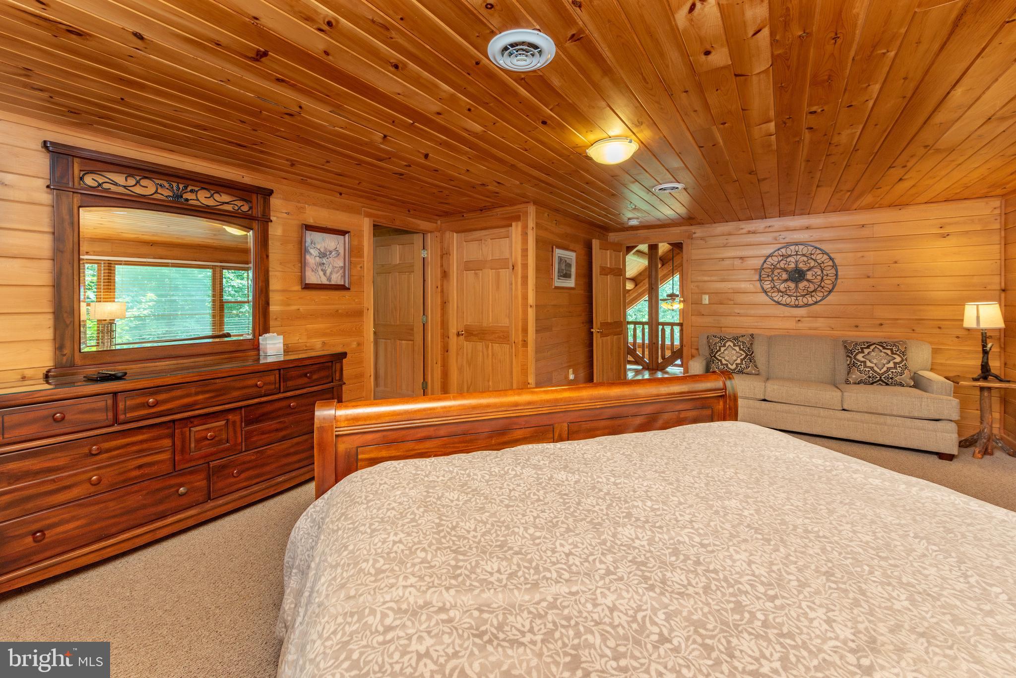 SUMMIT - Residential