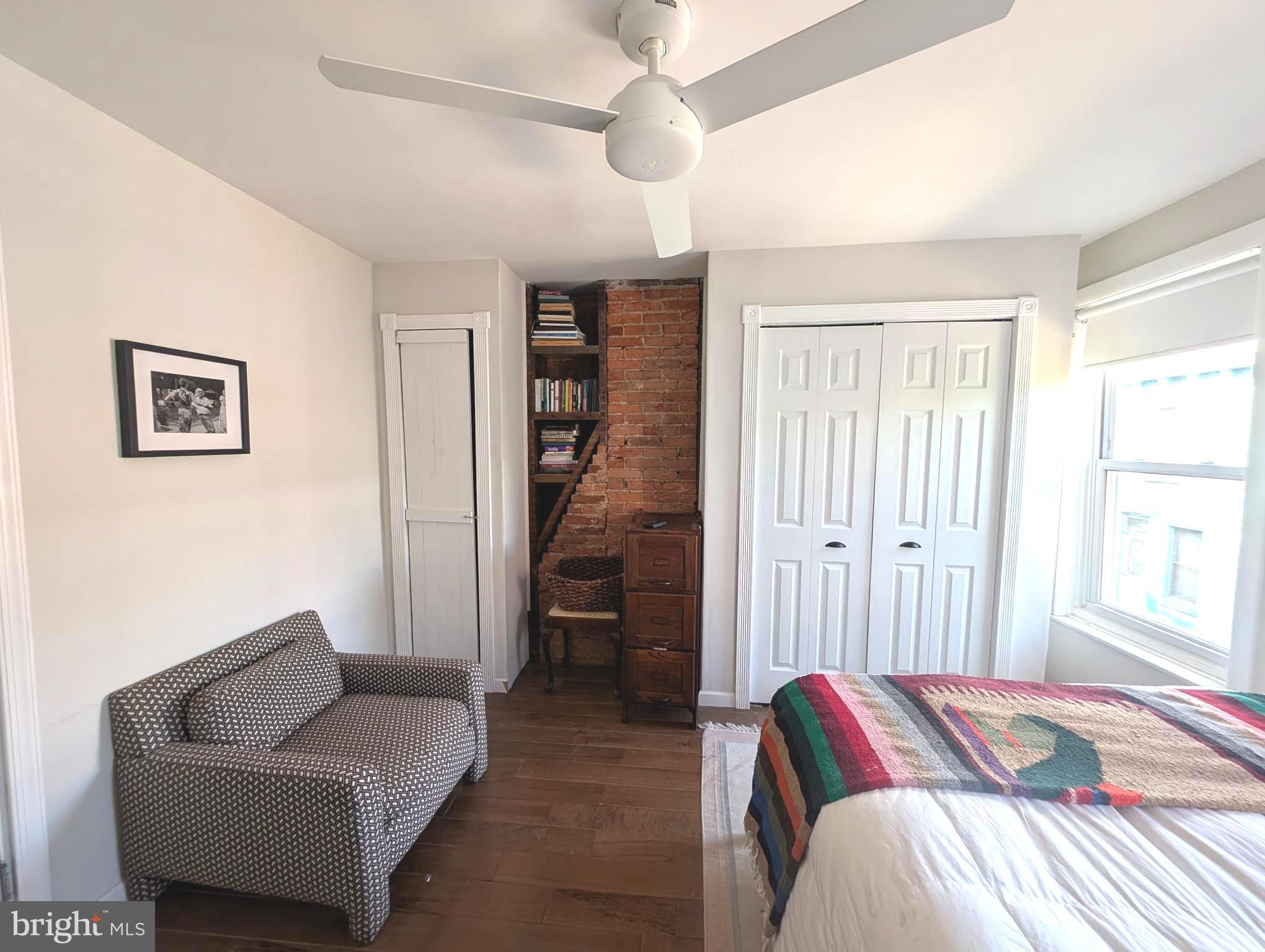 FAIRMOUNT - Residential
