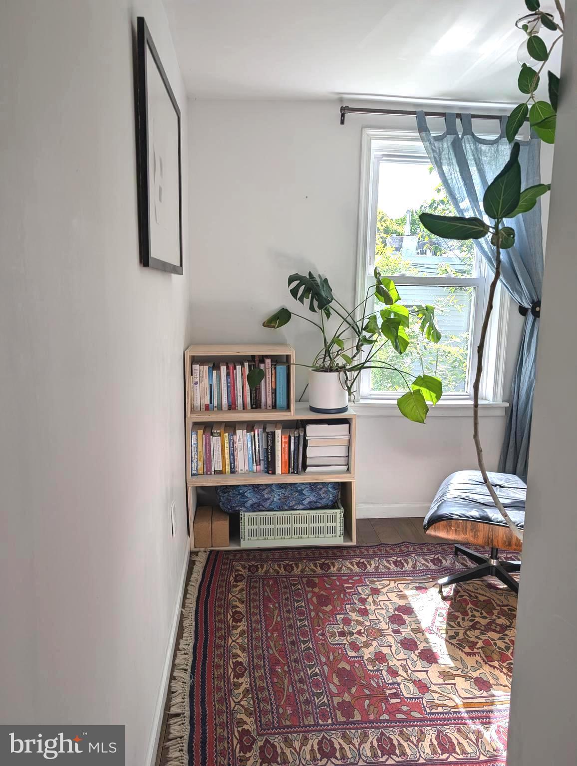 FAIRMOUNT - Residential