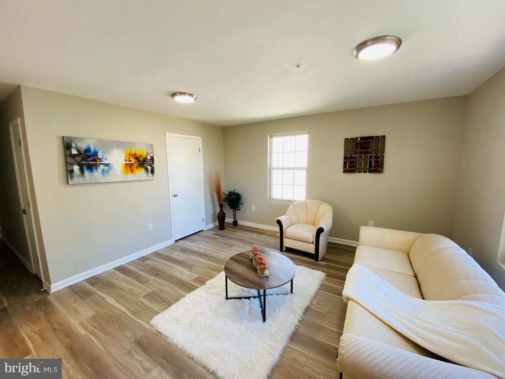 CAPITOL HEIGHTS - Residential