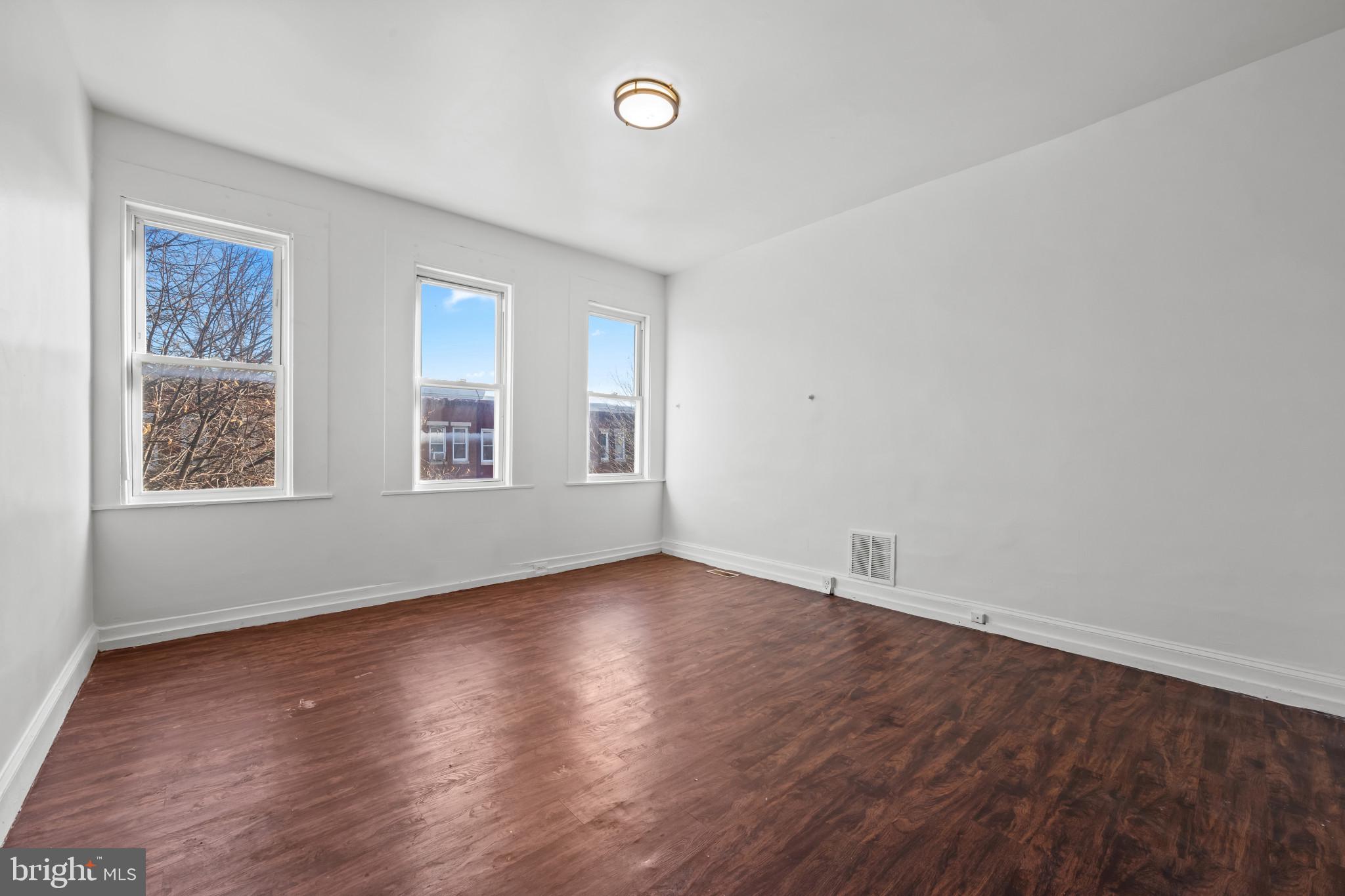 MCELDERRY PARK - Residential