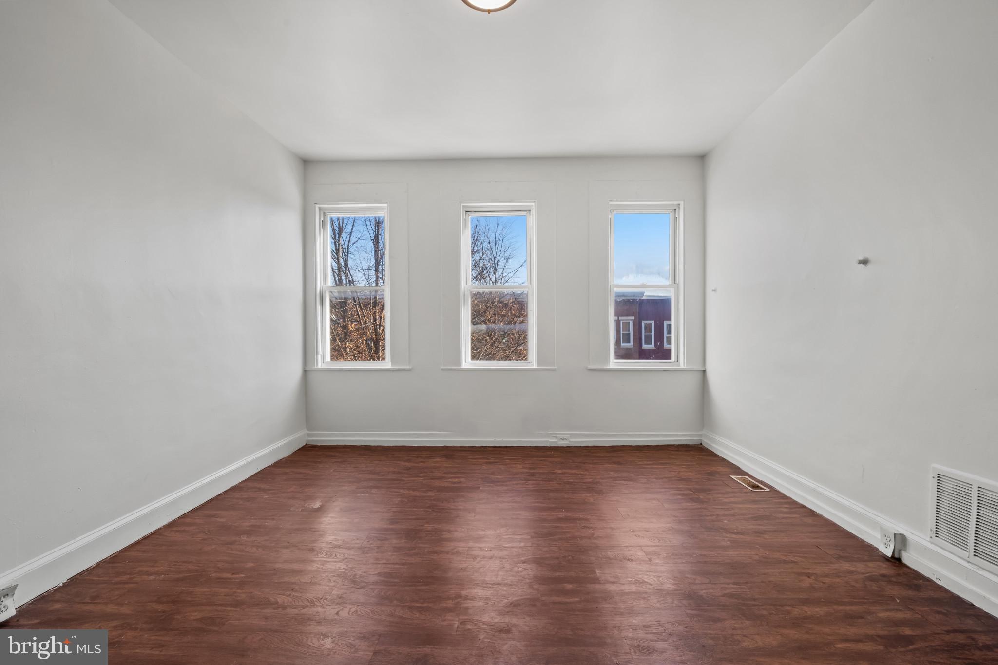 MCELDERRY PARK - Residential