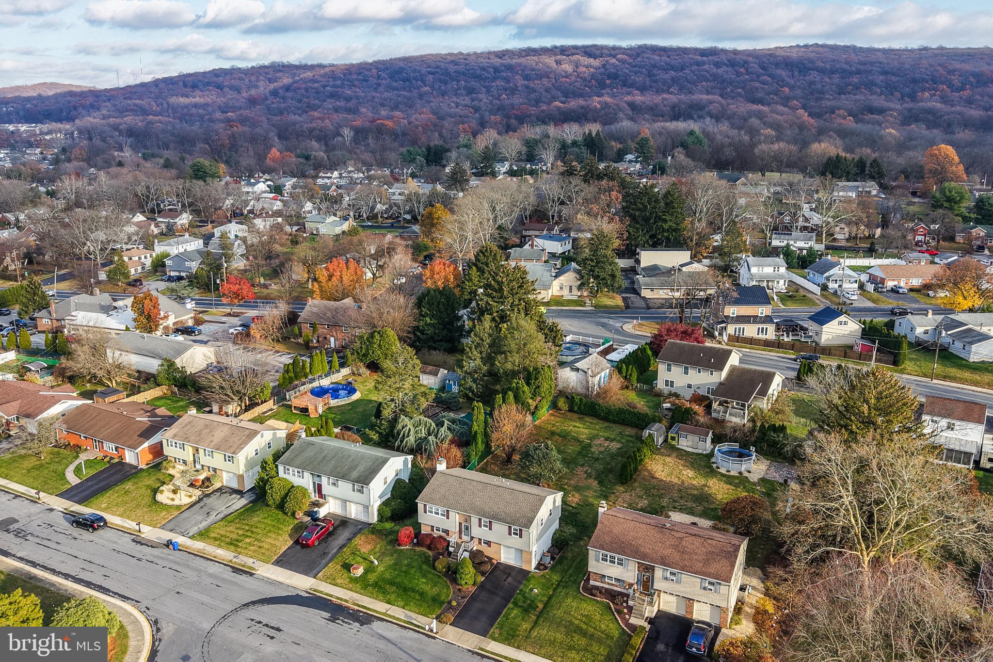 540 E GREENLEAF STREET