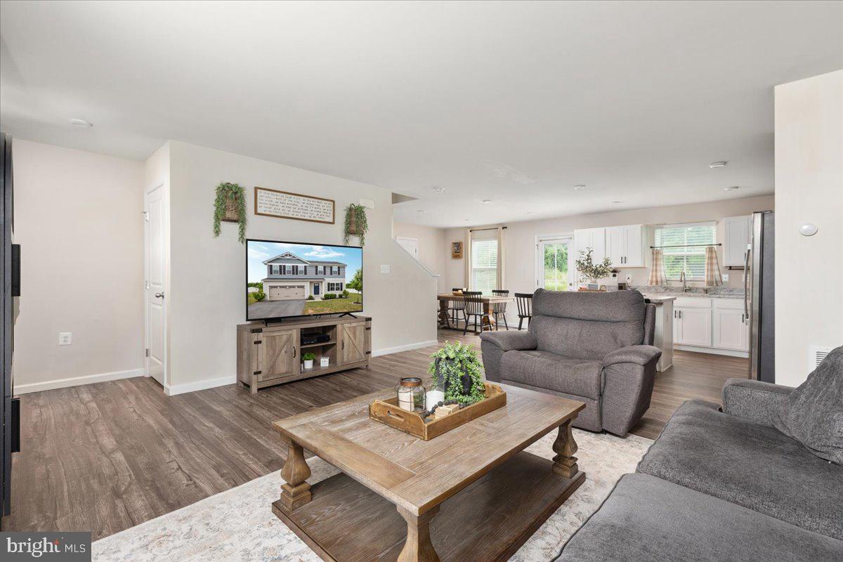 416 SWITCHGRASS COURT