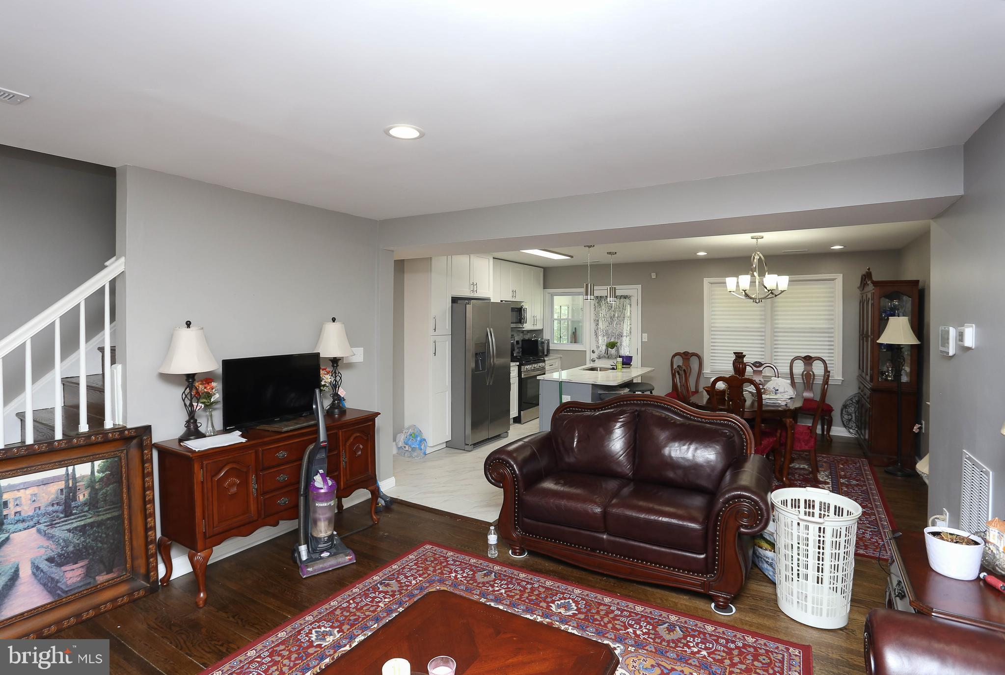 WOODBOURNE HEIGHTS - Residential