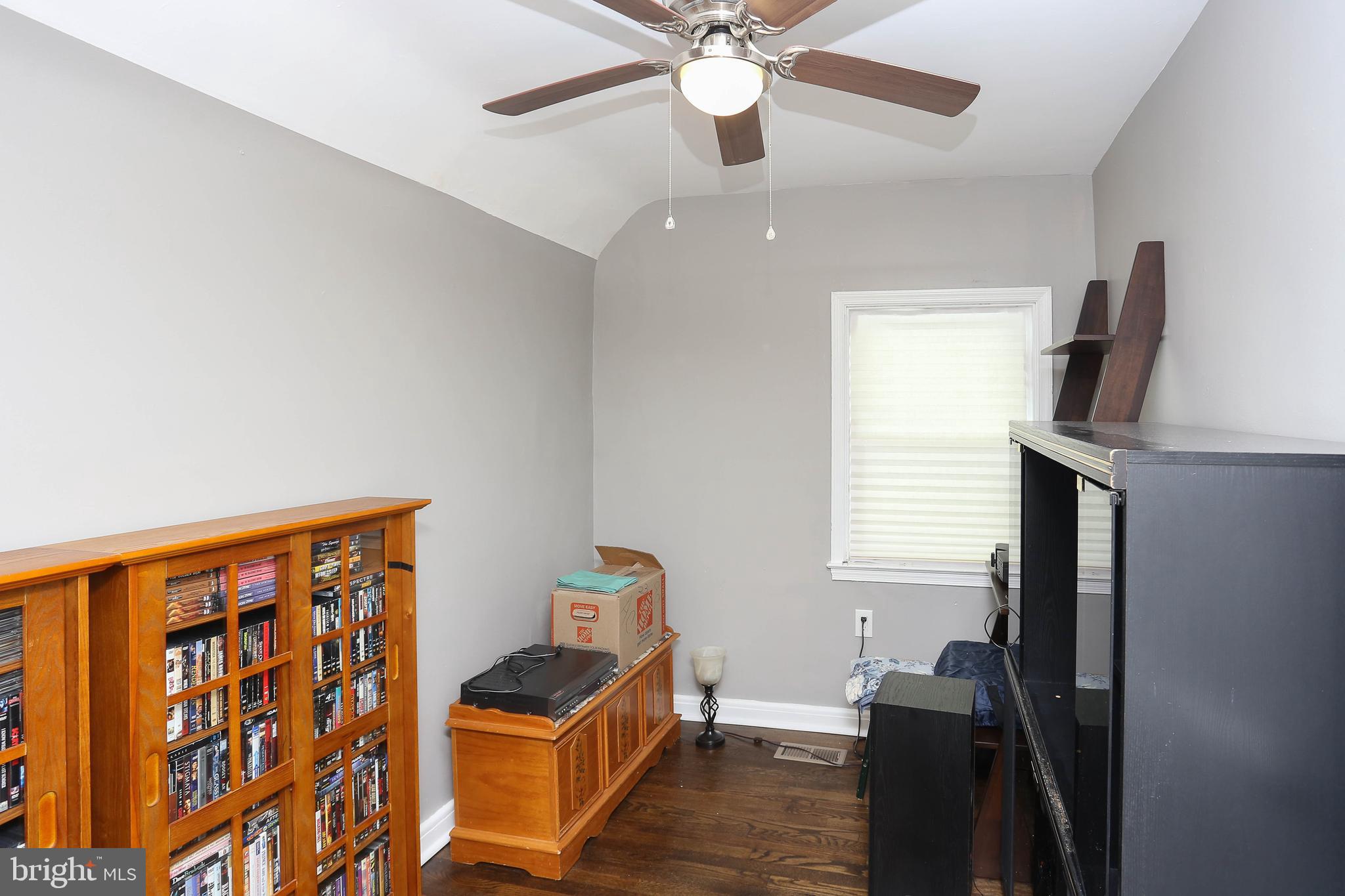 WOODBOURNE HEIGHTS - Residential