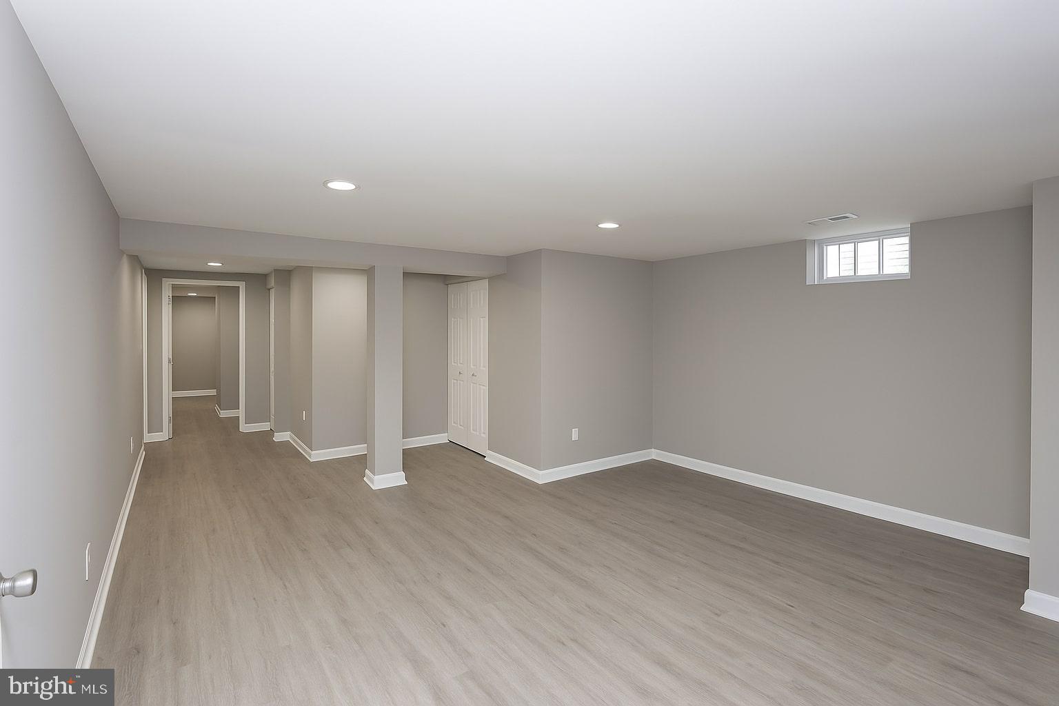 WOODBOURNE HEIGHTS - Residential