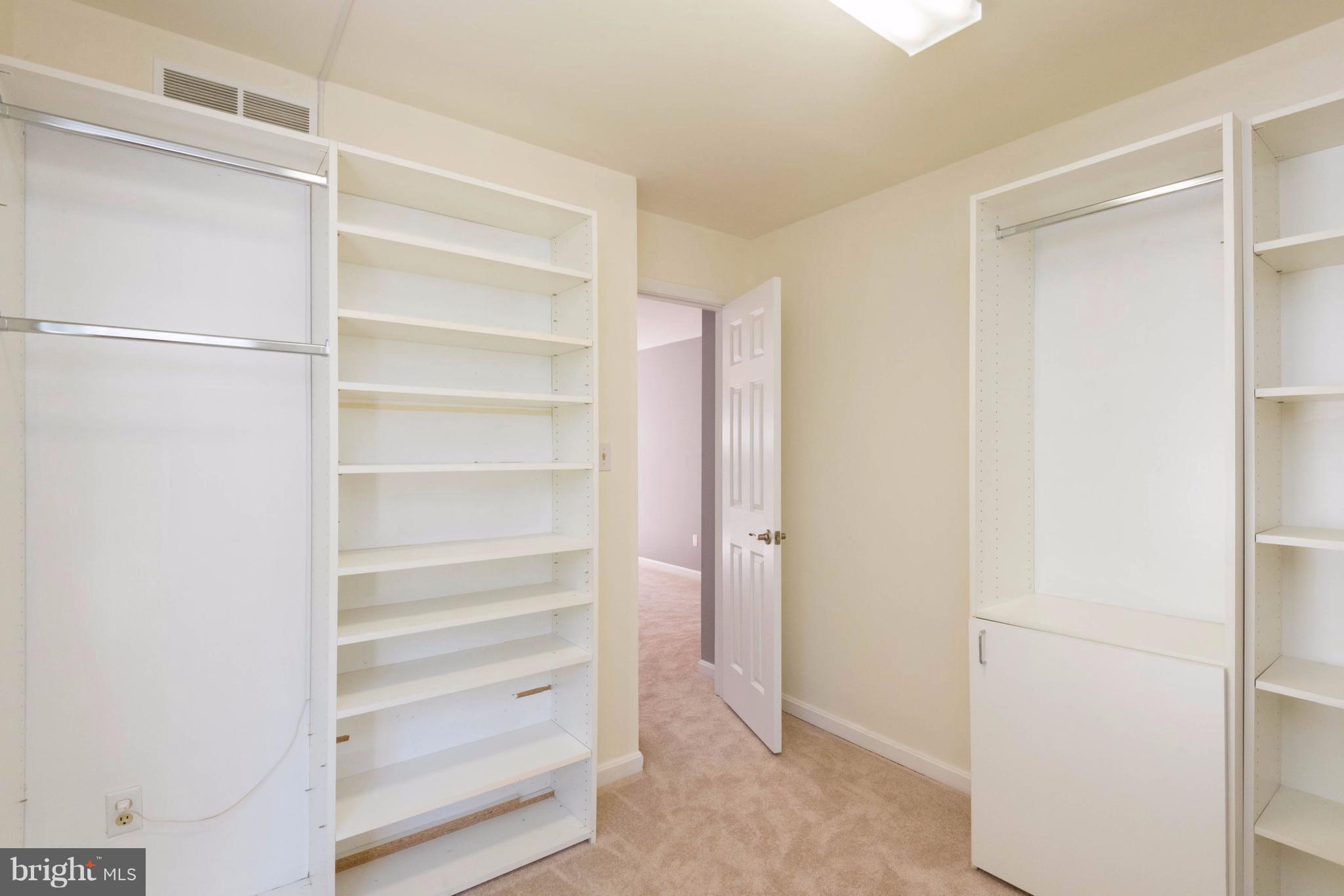 SHIPLEYS CHOICE - Residential Lease