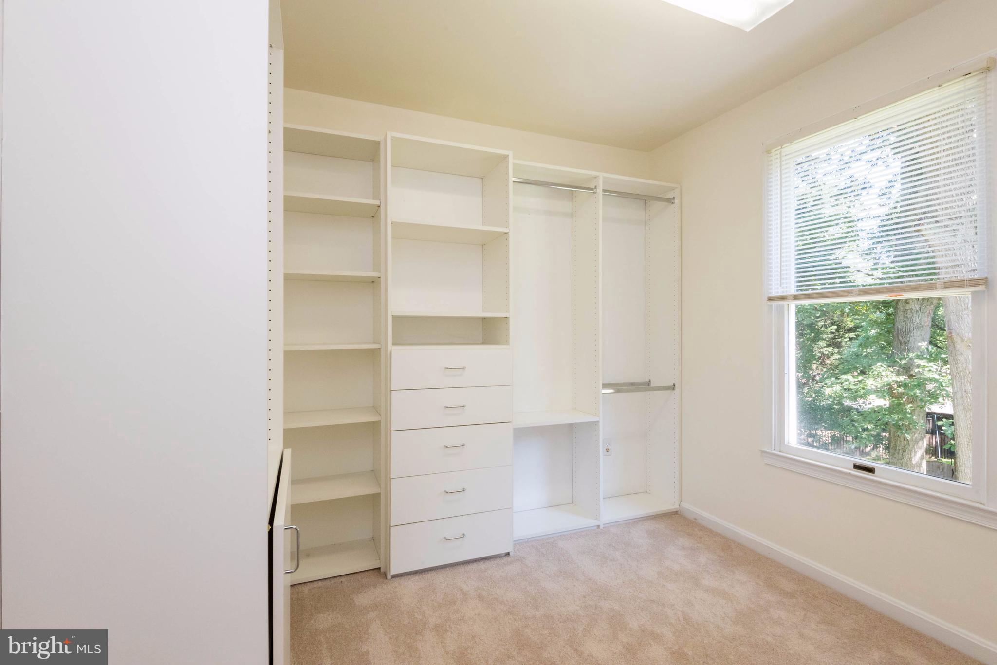 SHIPLEYS CHOICE - Residential Lease