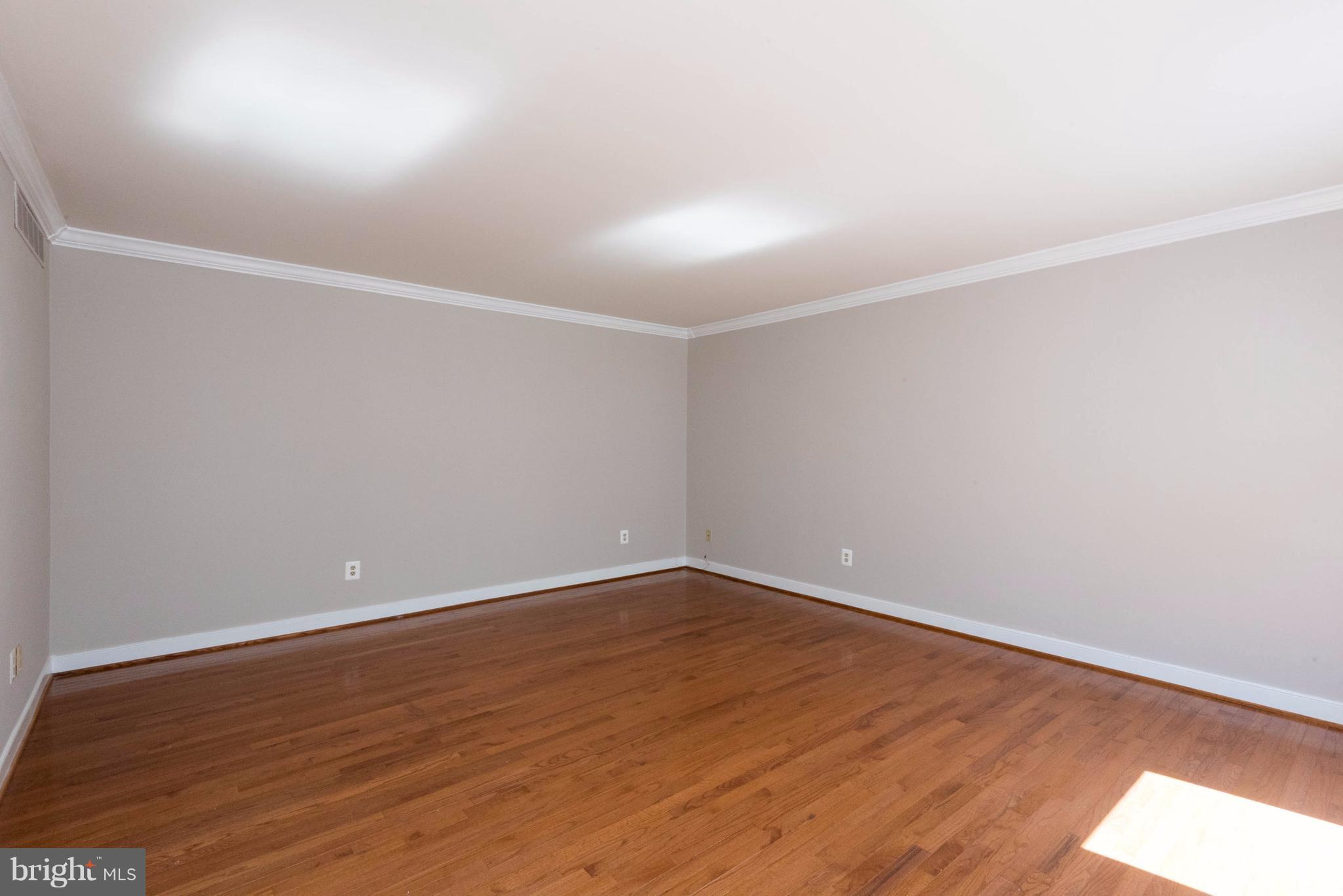 SHIPLEYS CHOICE - Residential Lease