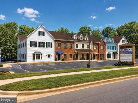 Photo of 7611 S Osborne Road #201, UPPER MARLBORO, MD 20772 (MLS # MDPG2212550)
