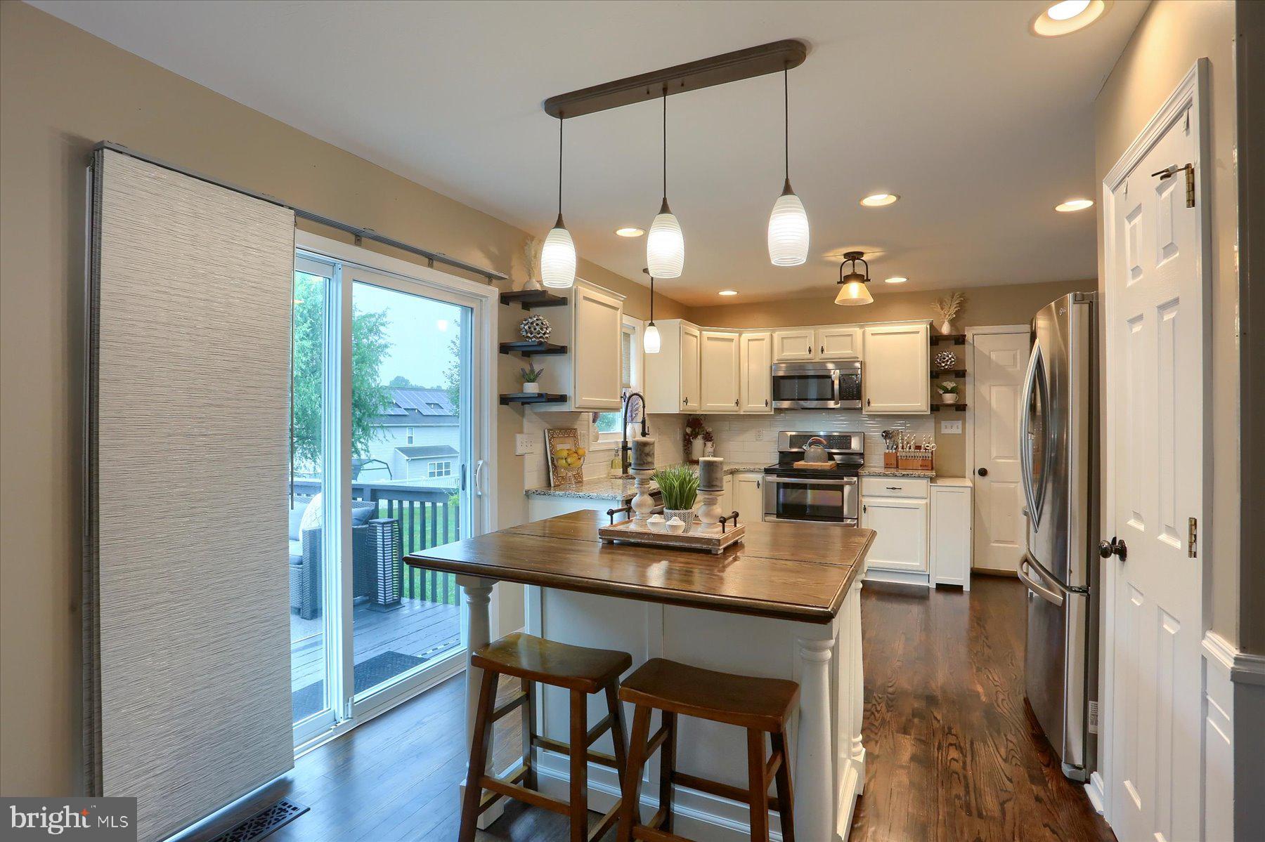 WOODBRIDGE FARMS - Residential