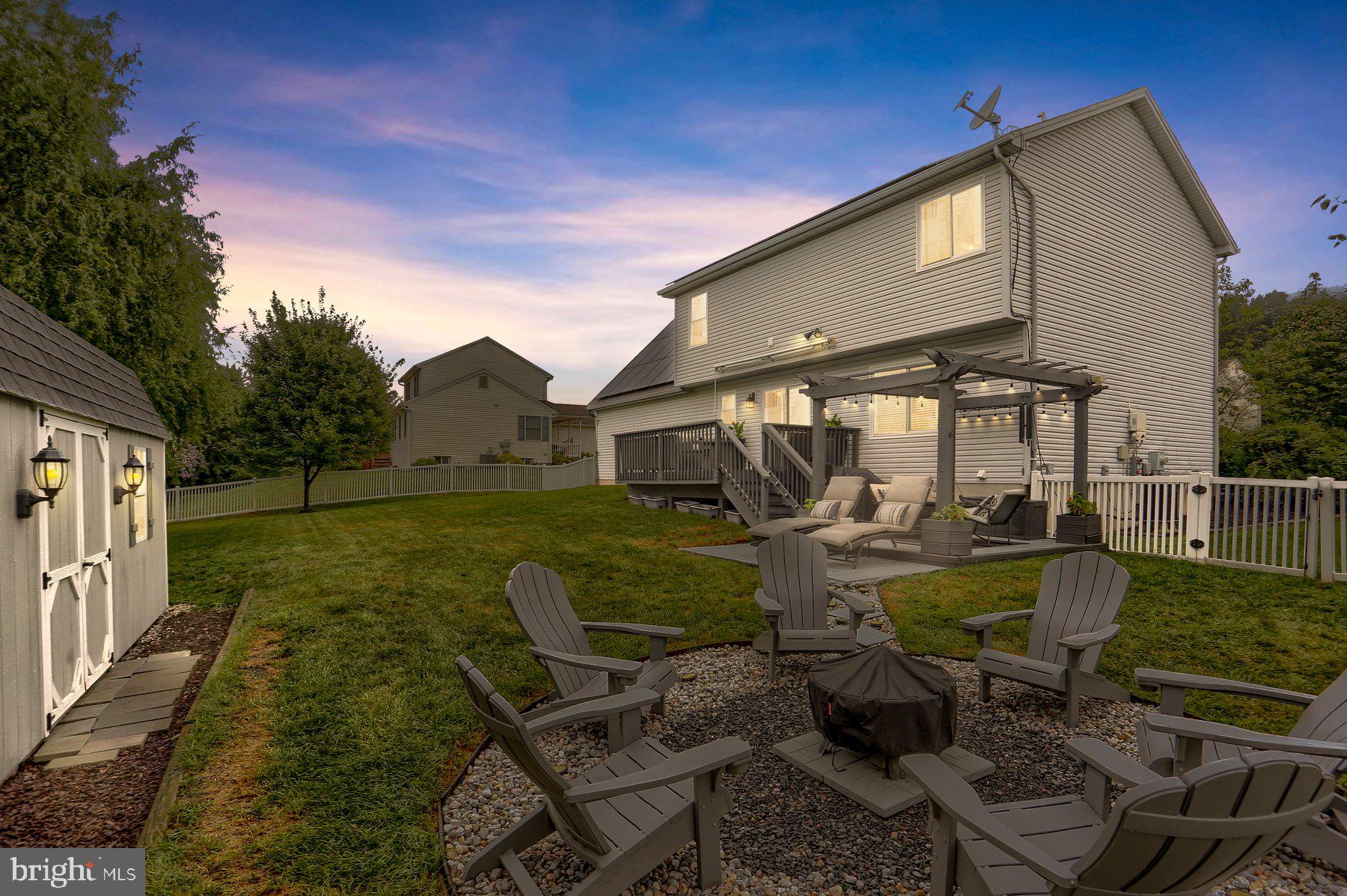 WOODBRIDGE FARMS - Residential