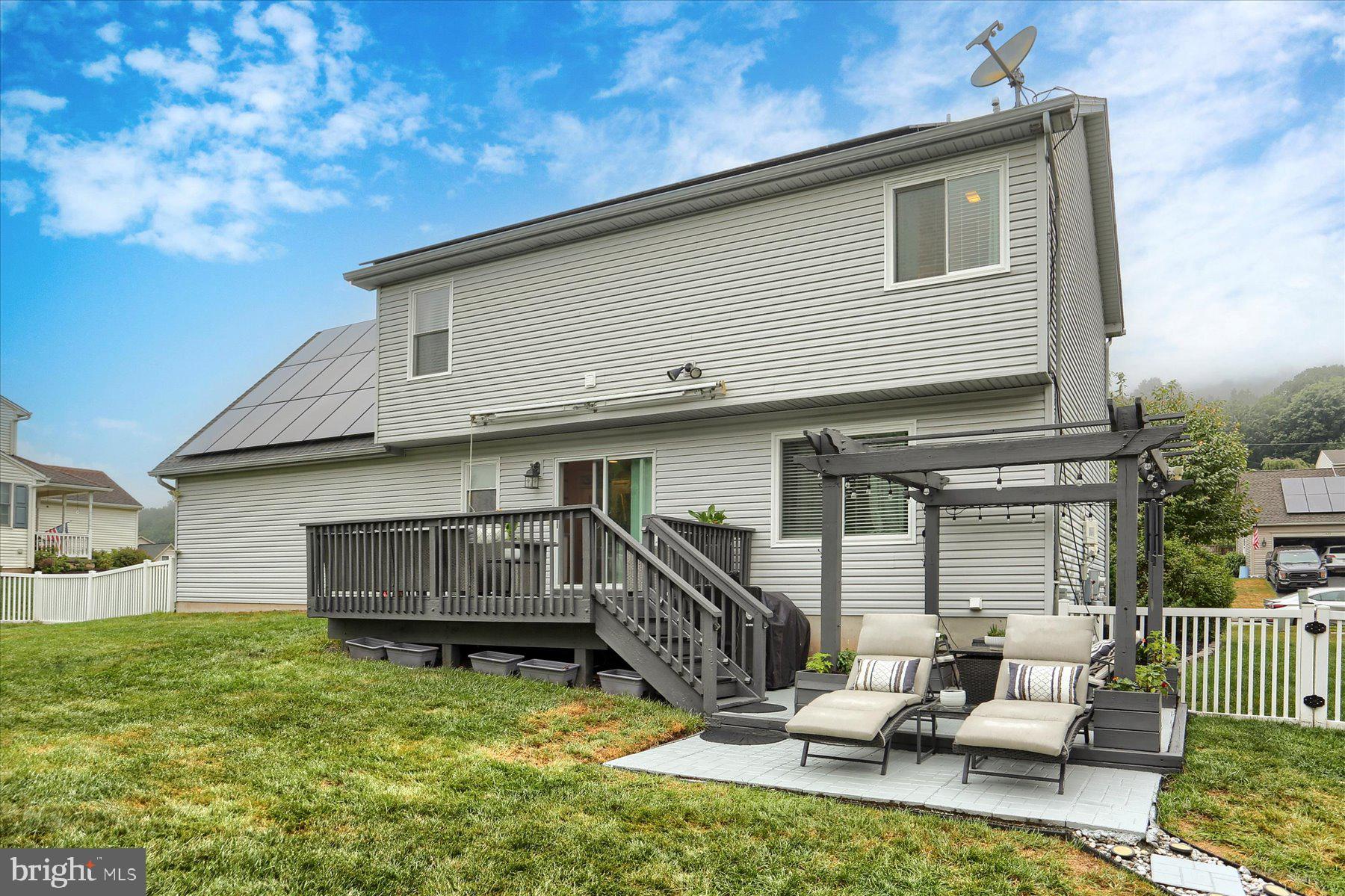 WOODBRIDGE FARMS - Residential