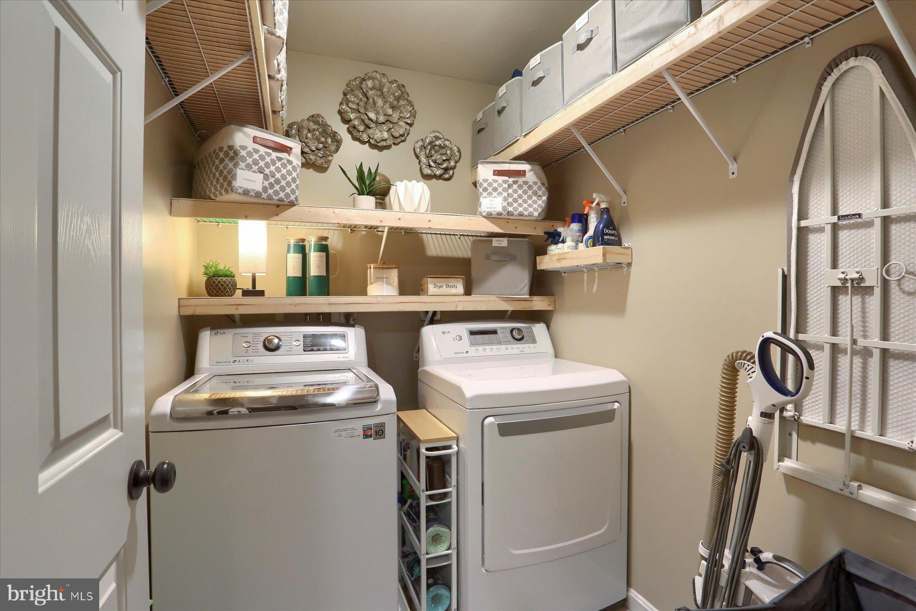 WOODBRIDGE FARMS - Residential