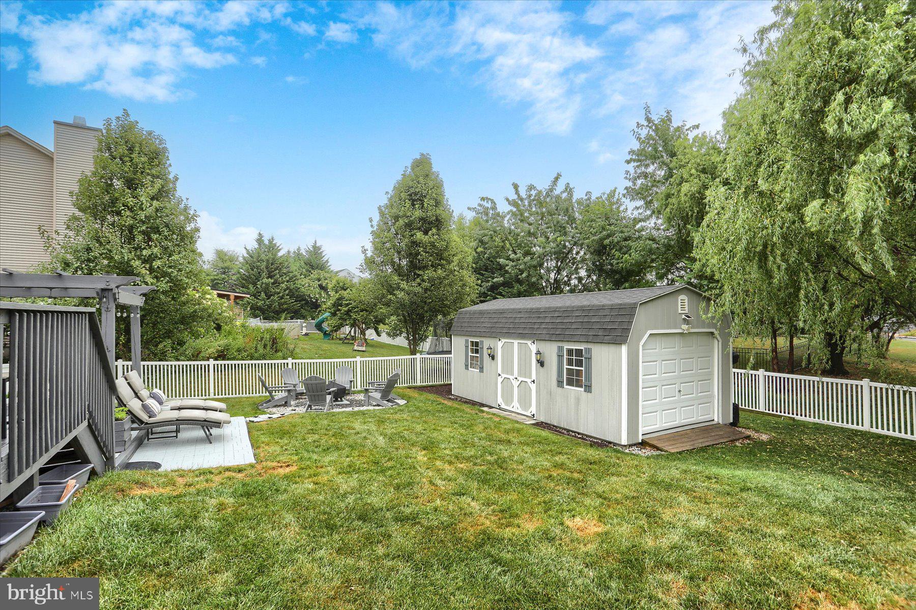 WOODBRIDGE FARMS - Residential