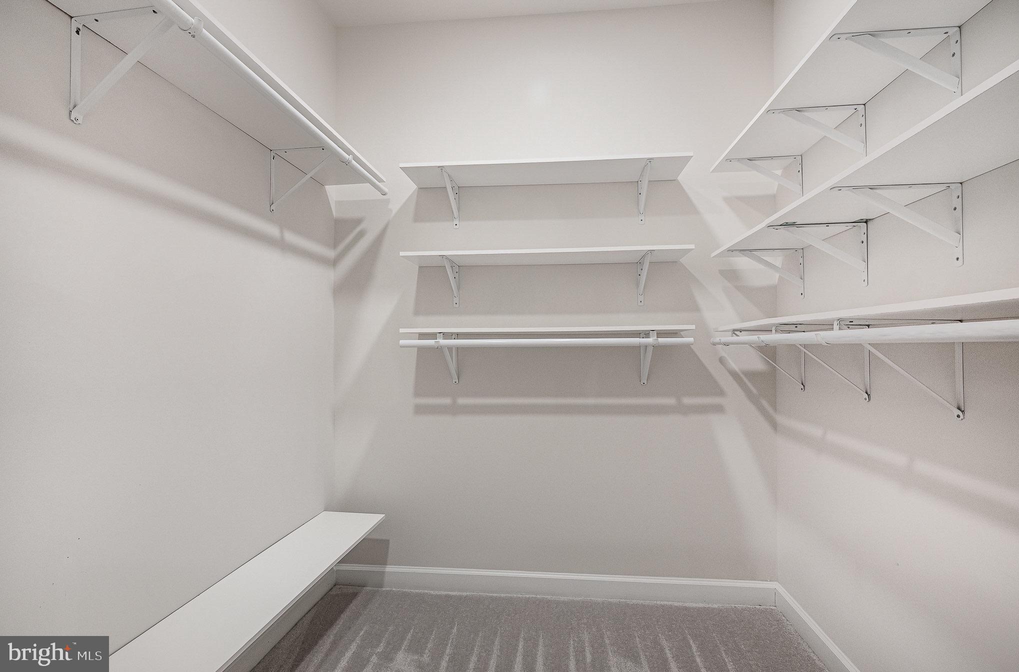 WOODSON SQUARE - Residential