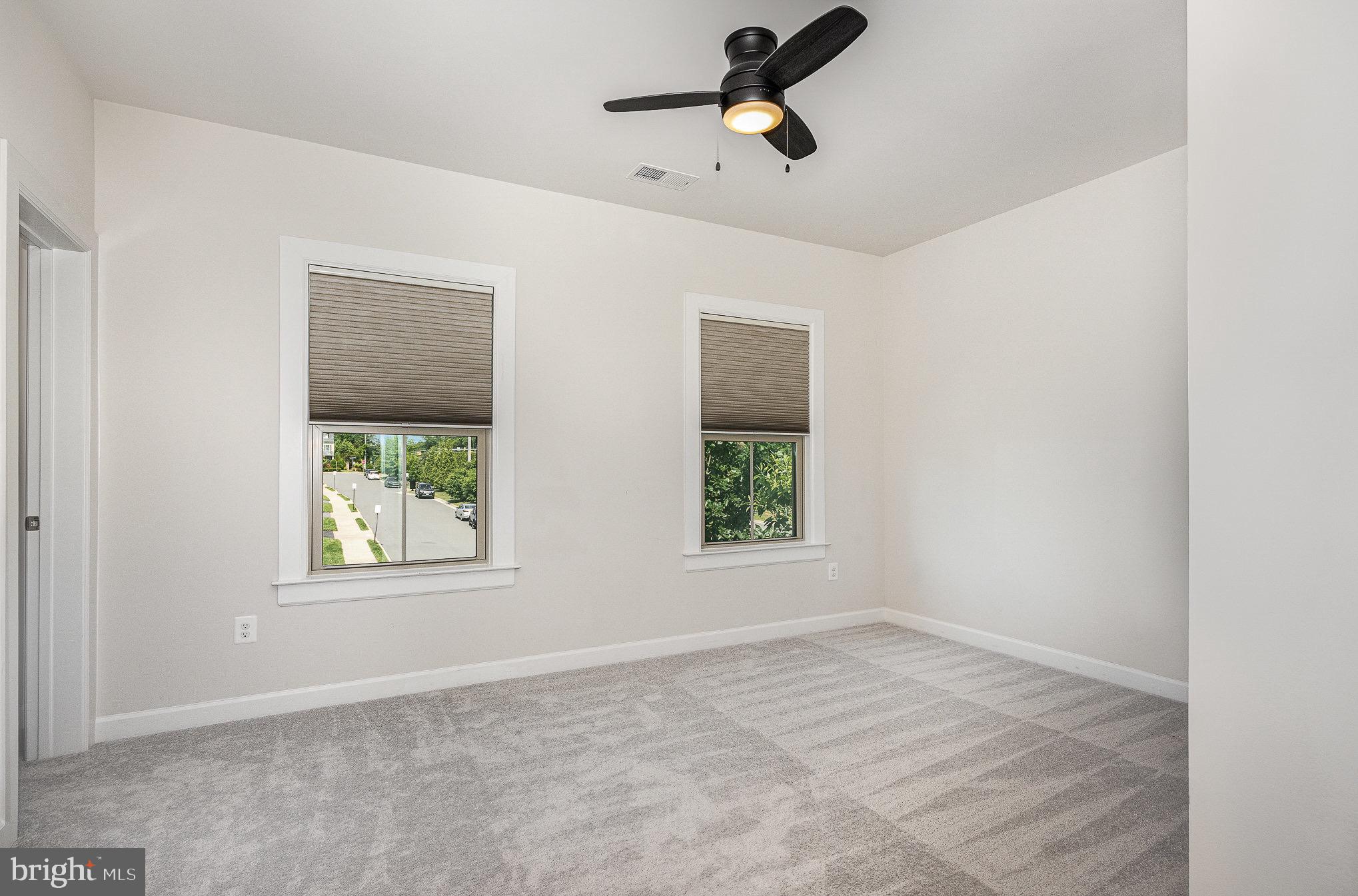 WOODSON SQUARE - Residential