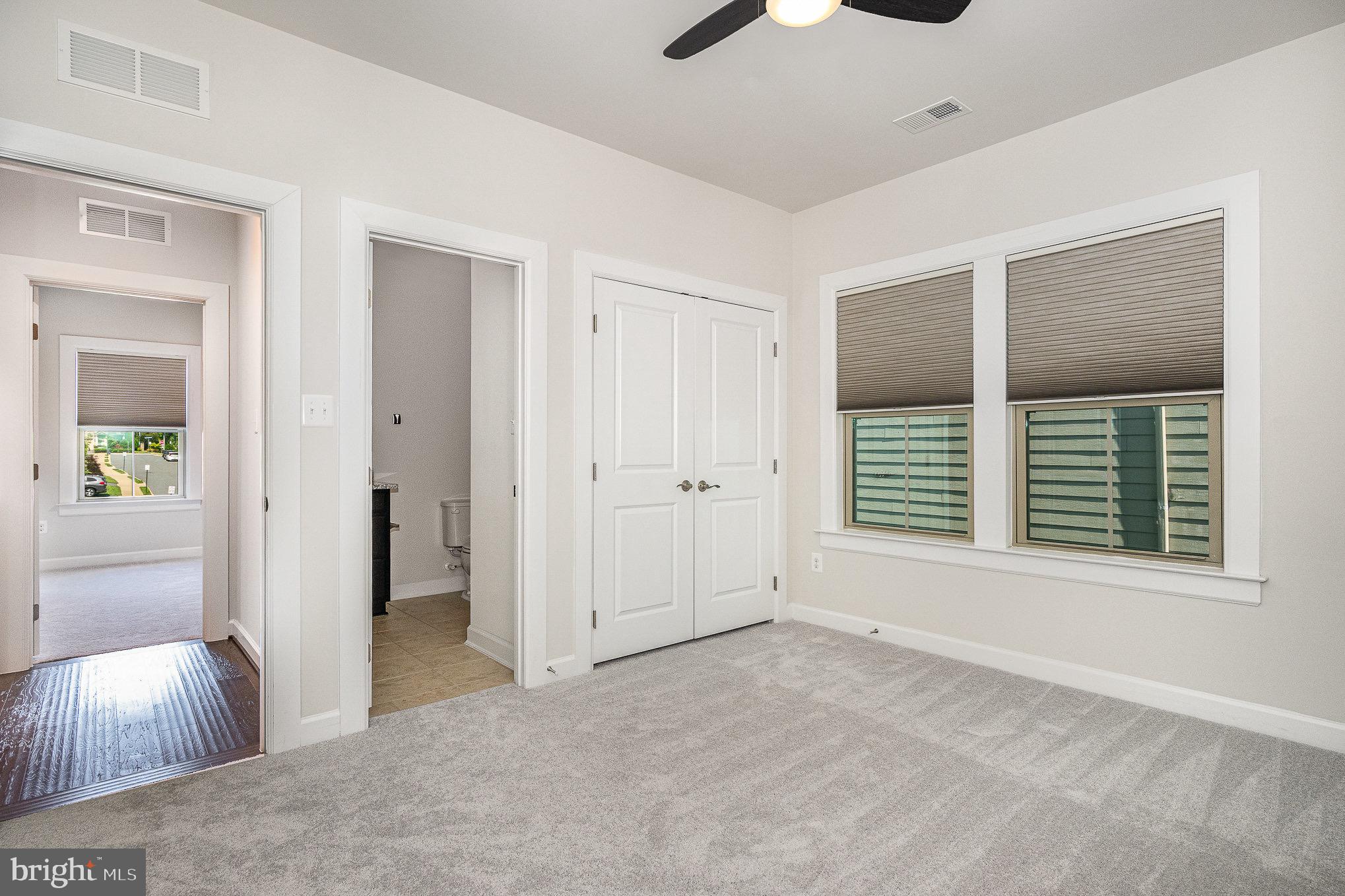 WOODSON SQUARE - Residential