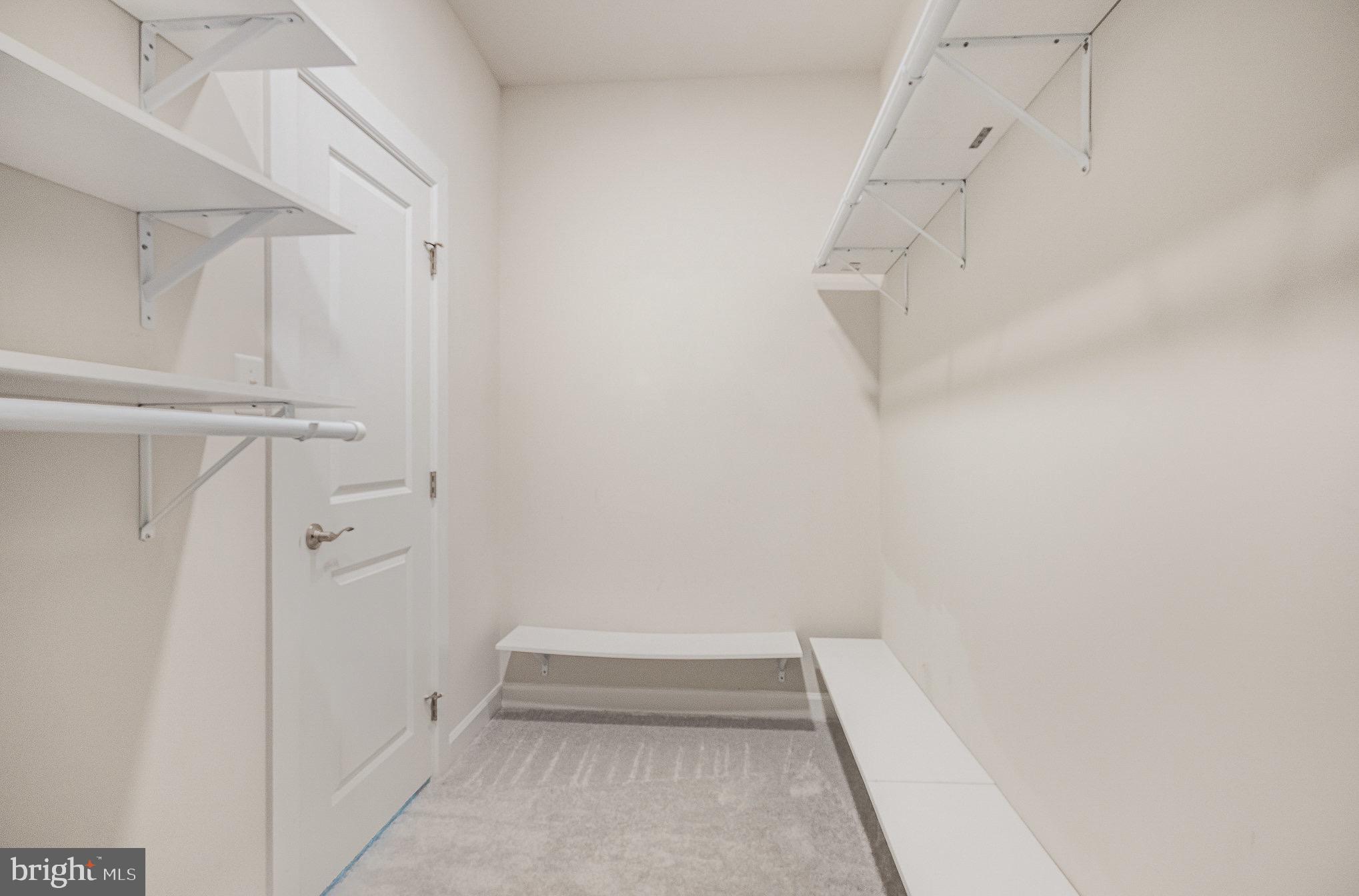 WOODSON SQUARE - Residential