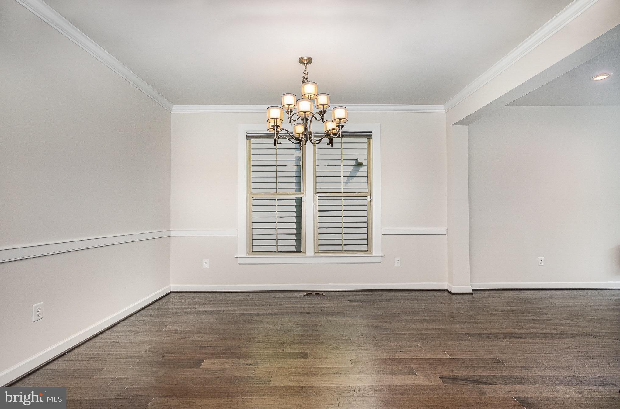 WOODSON SQUARE - Residential