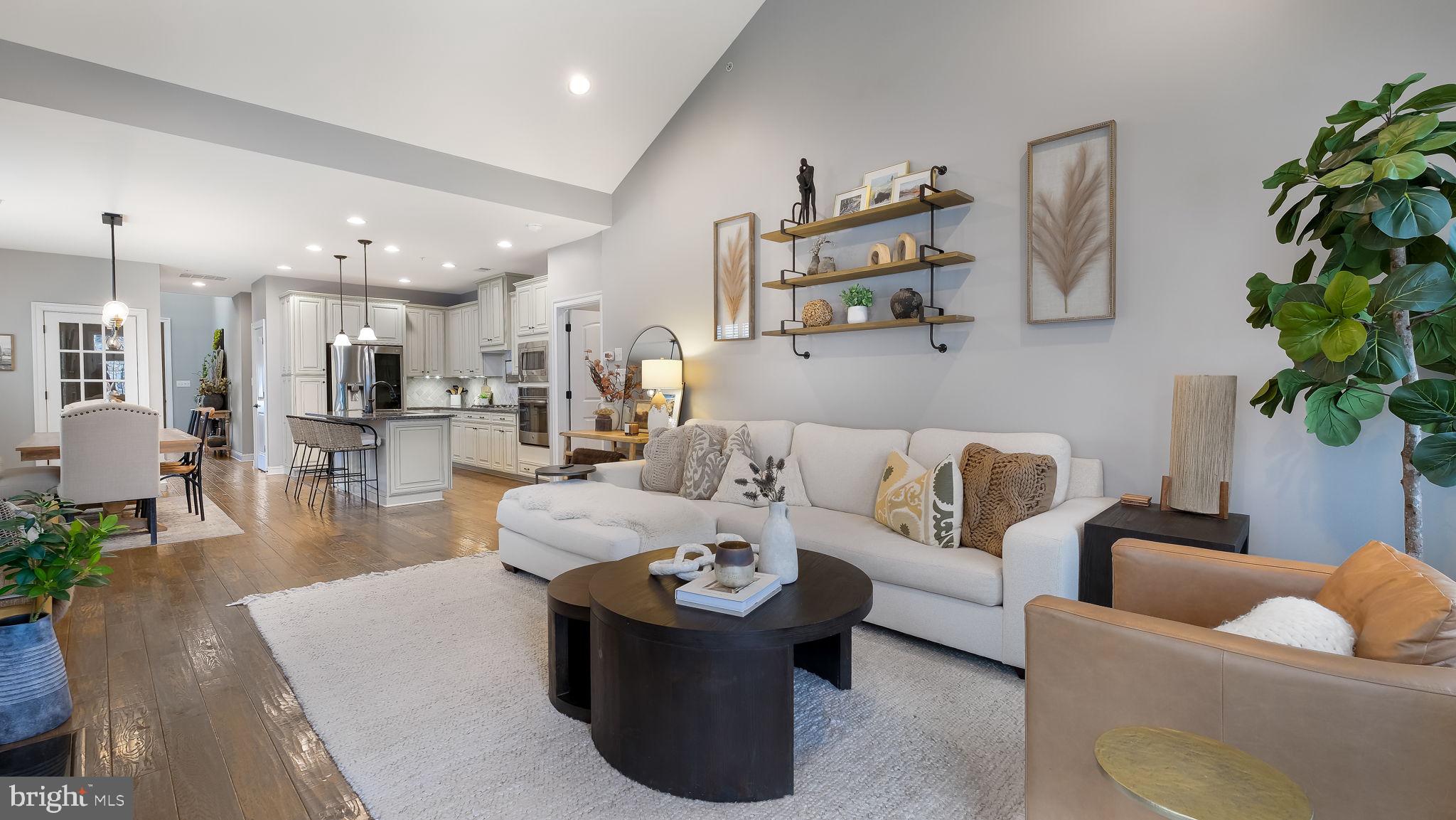 WALNUT CREEK AT MONT - Residential