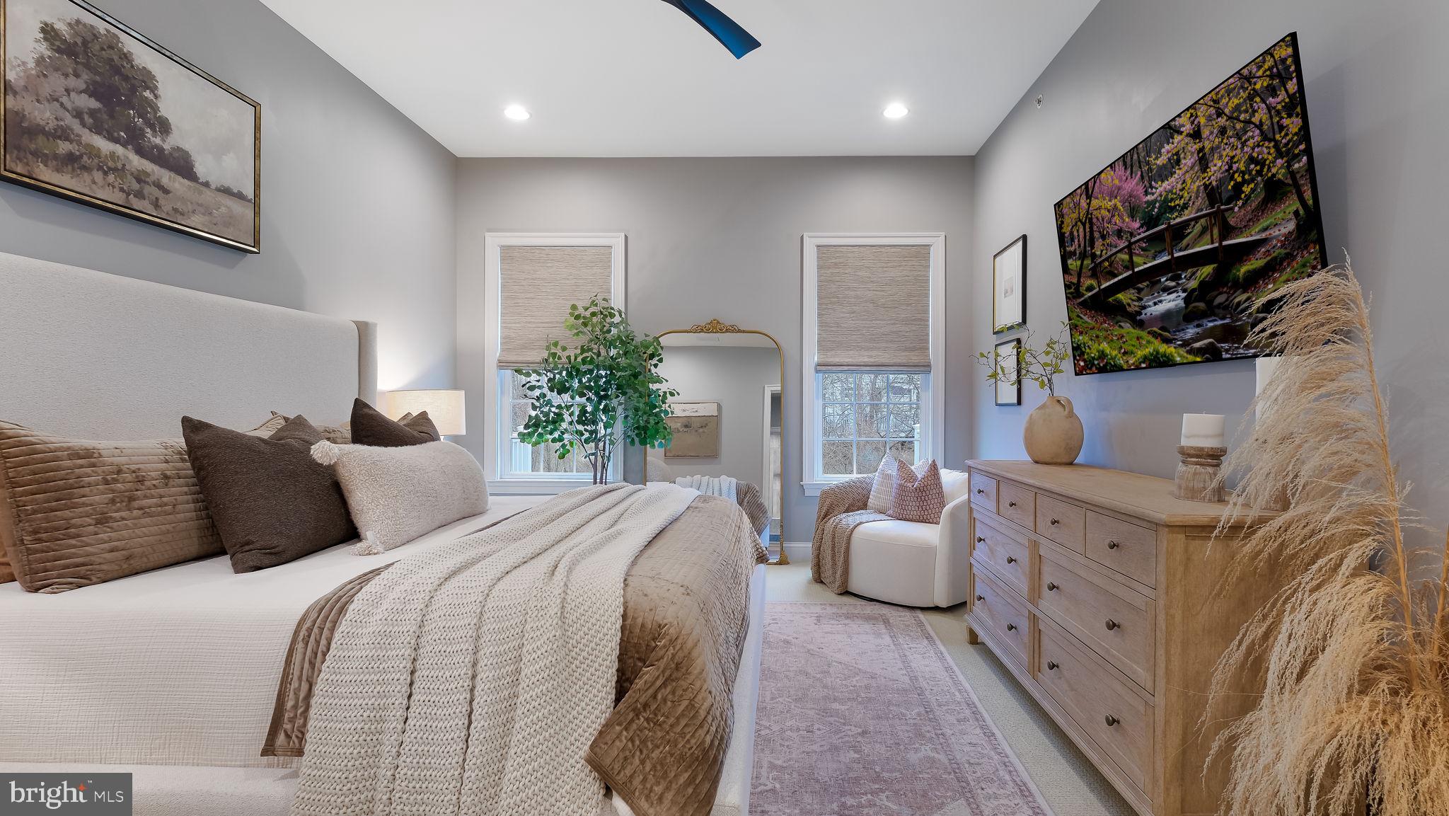 WALNUT CREEK AT MONT - Residential