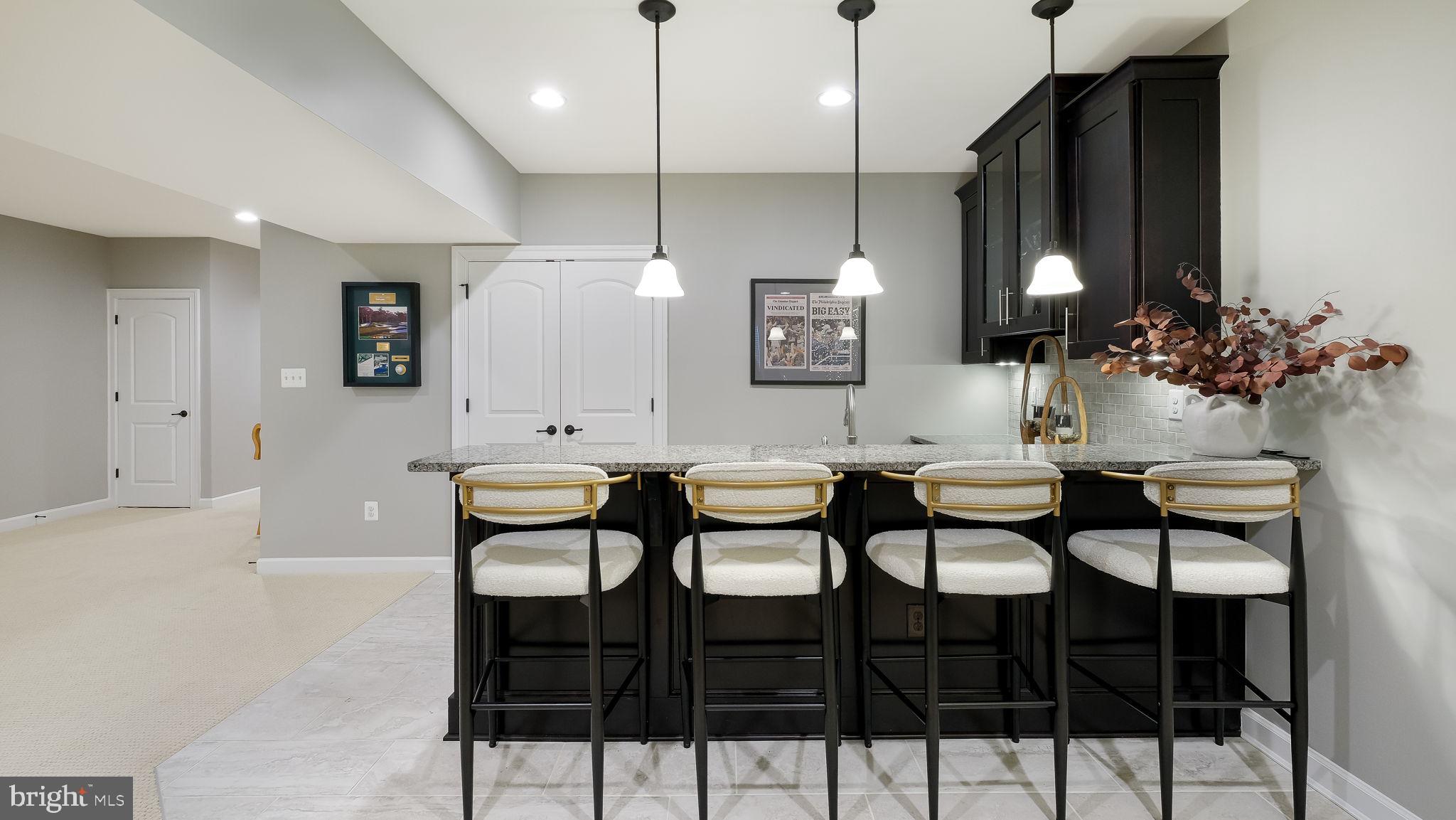 WALNUT CREEK AT MONT - Residential