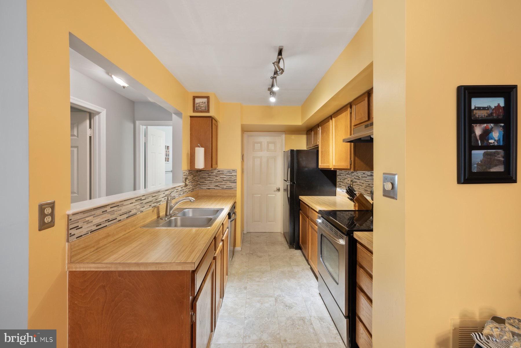 WATERS HOUSE - Residential