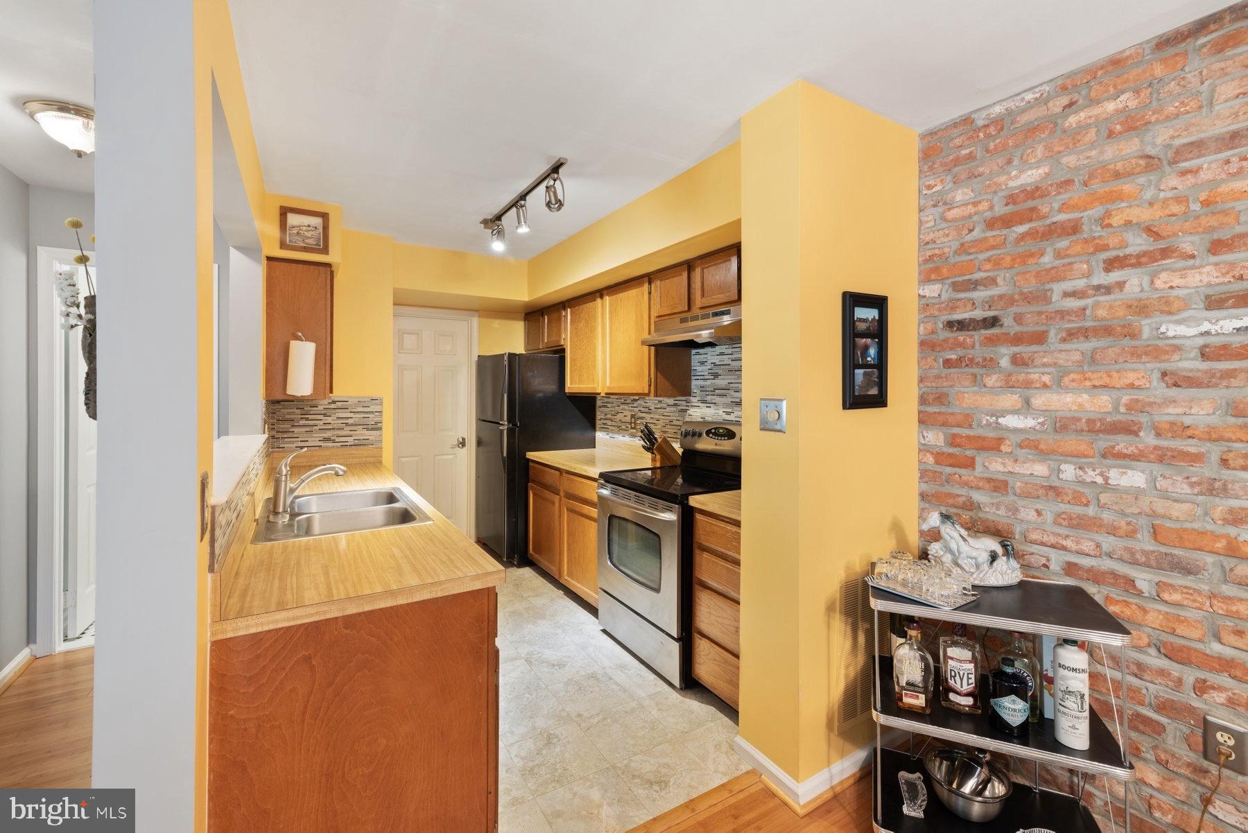 WATERS HOUSE - Residential