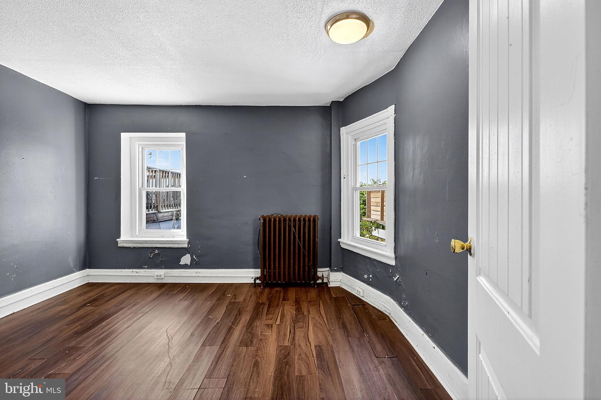 UNIVERSITY CITY - Residential