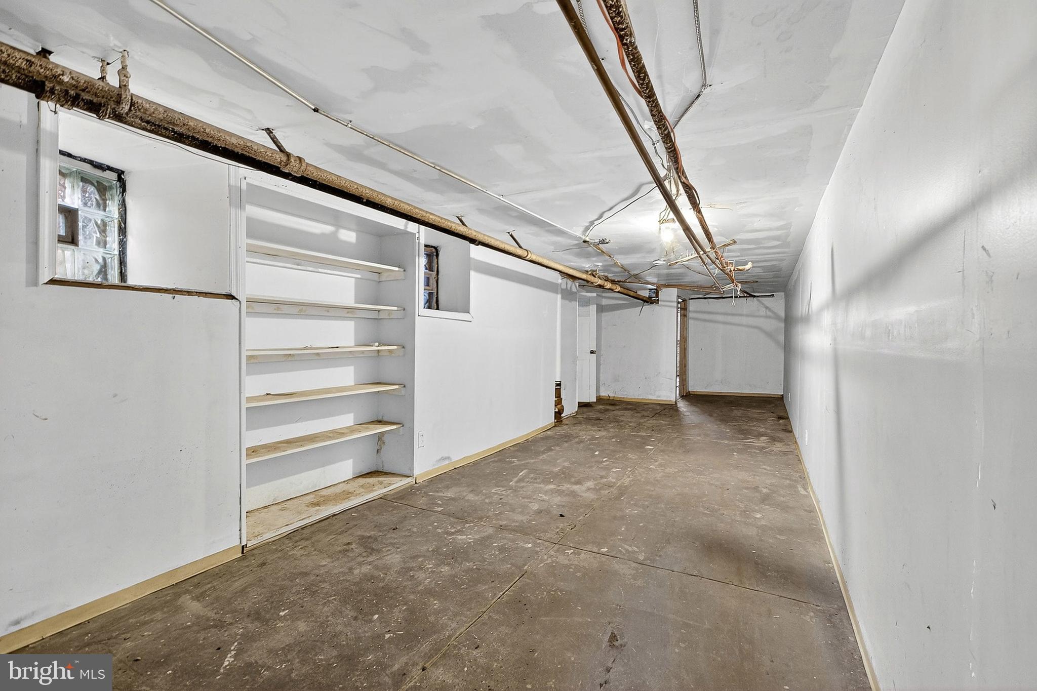 UNIVERSITY CITY - Residential