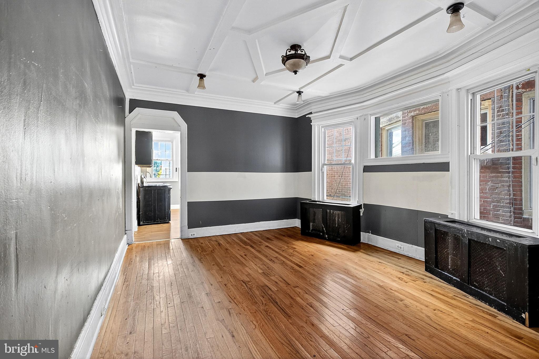 UNIVERSITY CITY - Residential