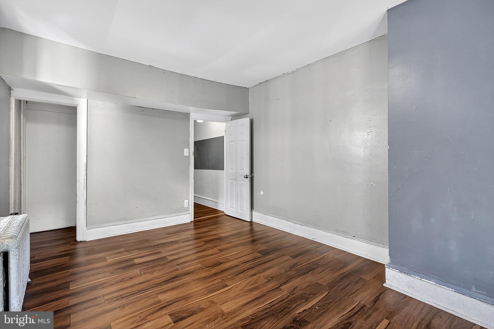 UNIVERSITY CITY - Residential